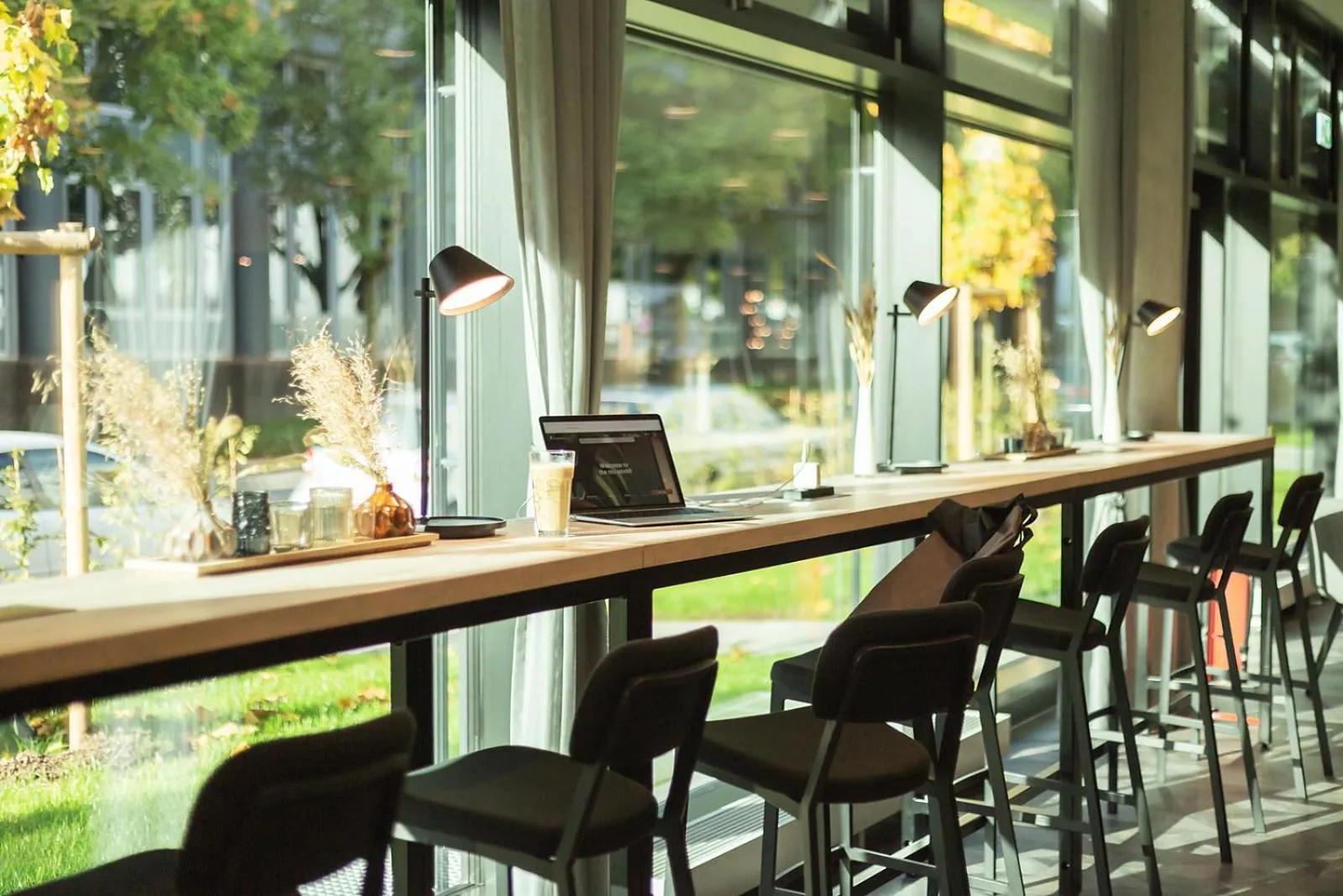 Seating area in Holiday Inn - the niu, Kettle Stuttgart Vaihingen by IHG