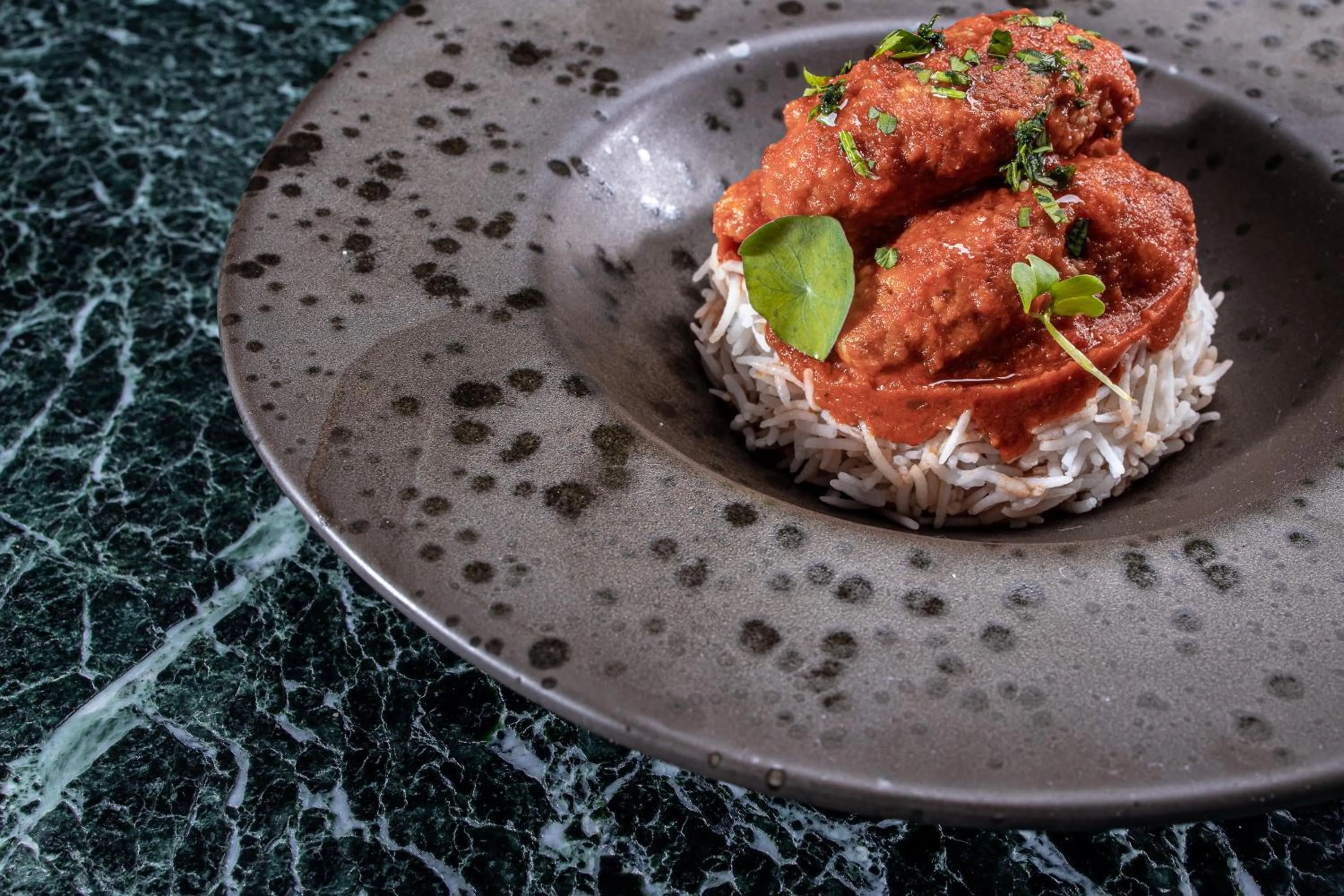 Restaurant/places to eat in Koukoumi Vegan Boutique Hotel