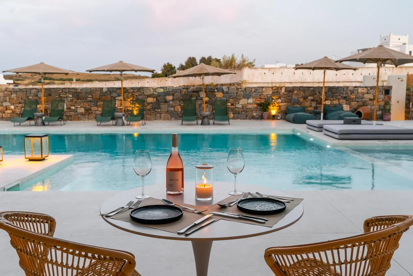 Restaurant/places to eat in Koukoumi Vegan Boutique Hotel