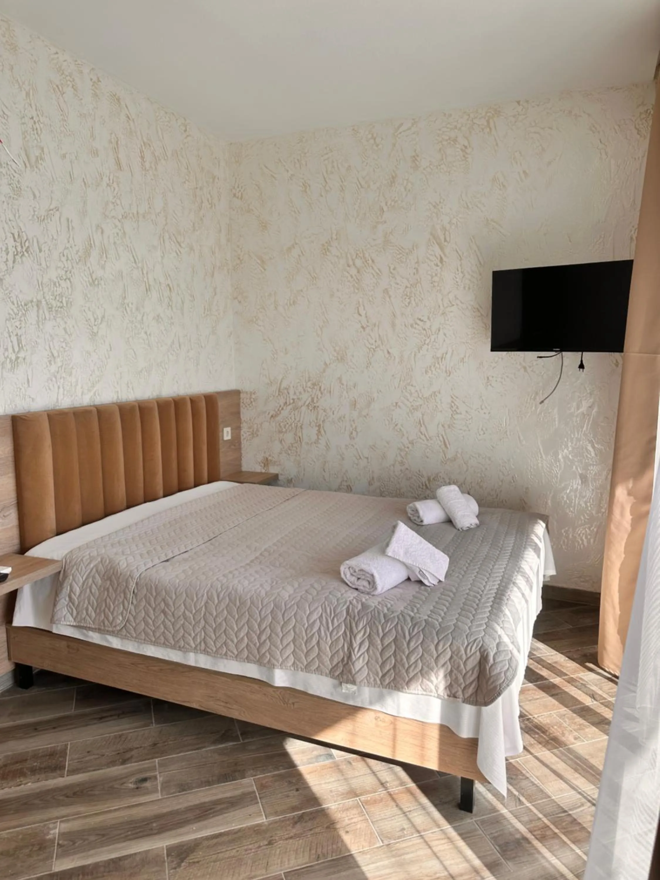 Bed in Green Cape Tower