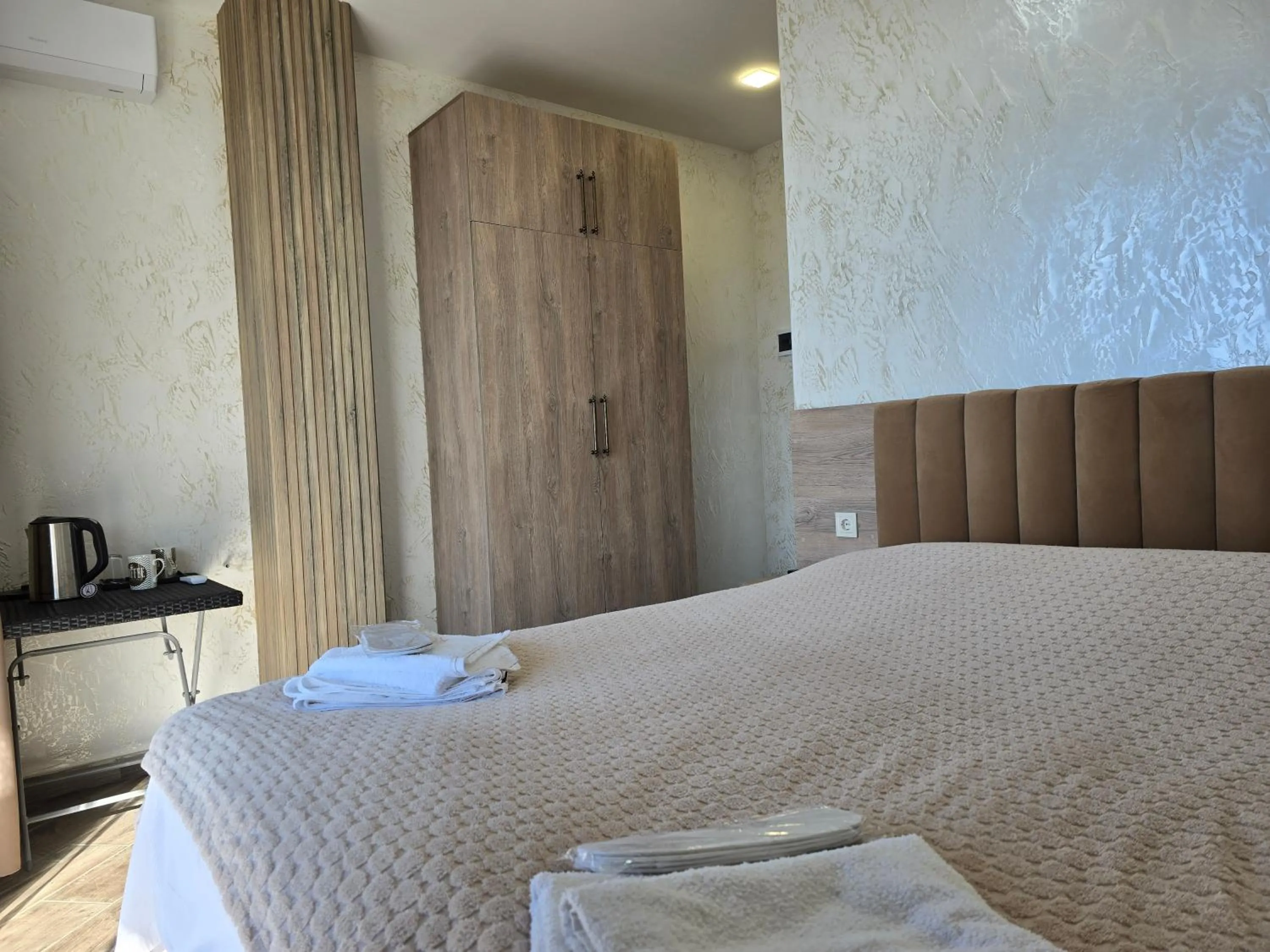 Bed in Green Cape Tower