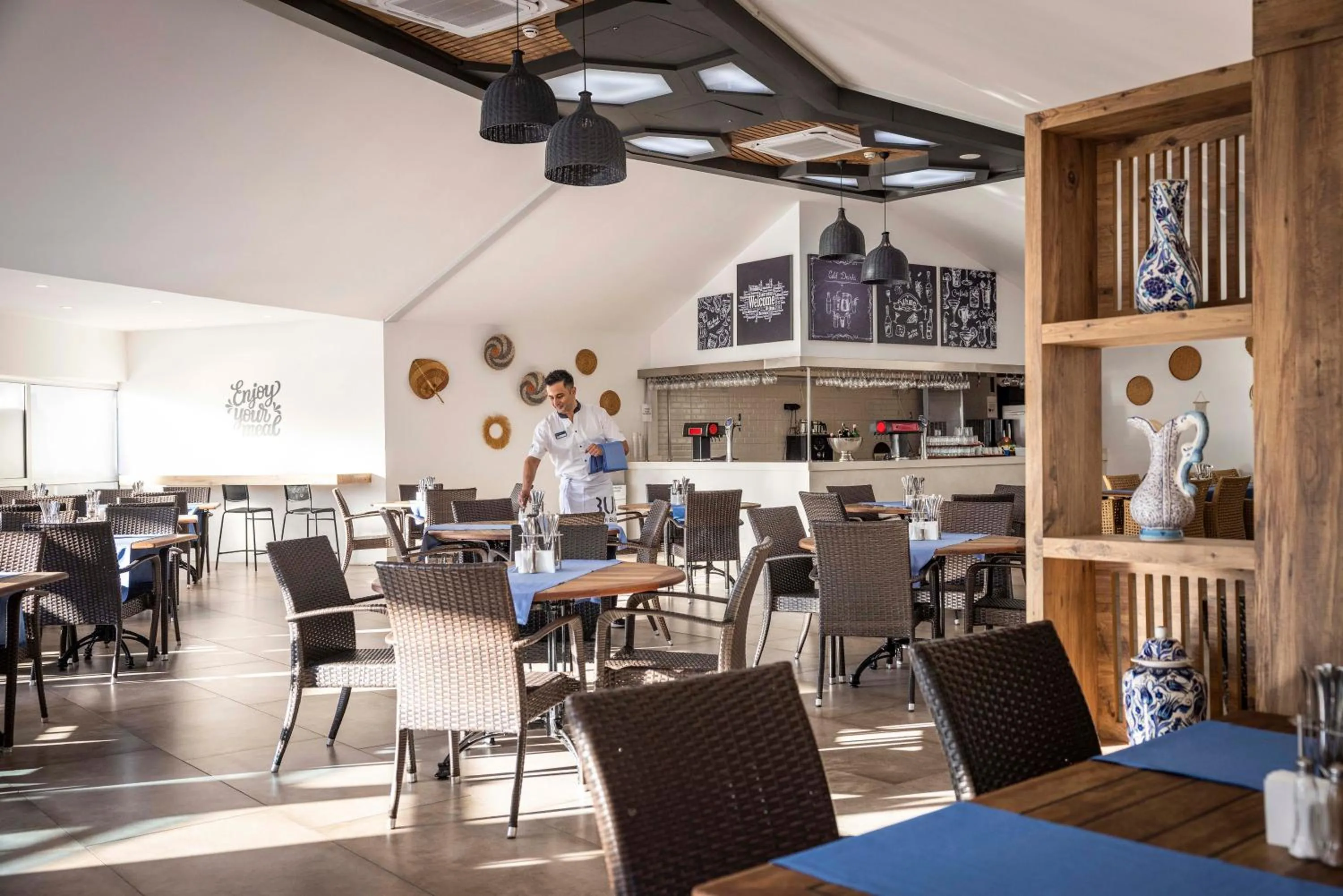 Restaurant/places to eat in TUI BLUE Pascha Bay