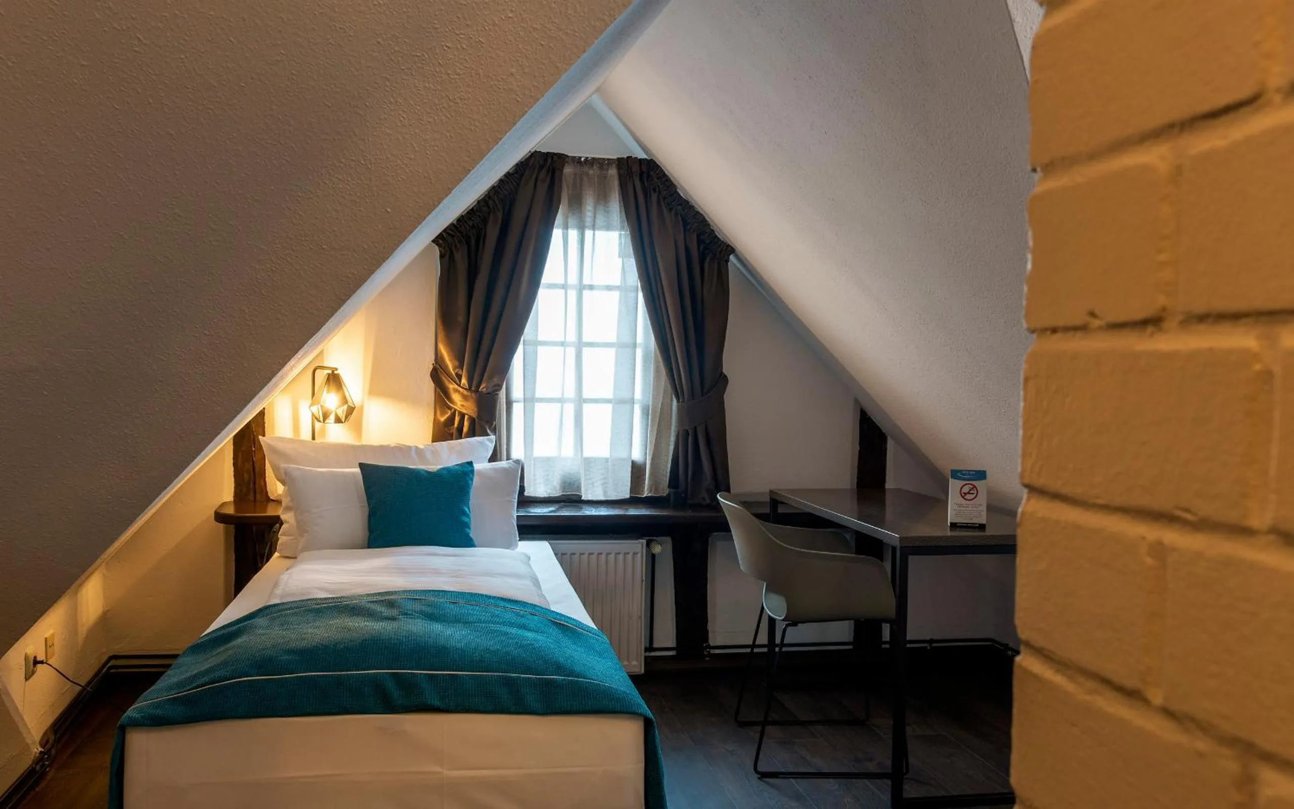 Bed in Trip Inn Hotel Sachsenhausen