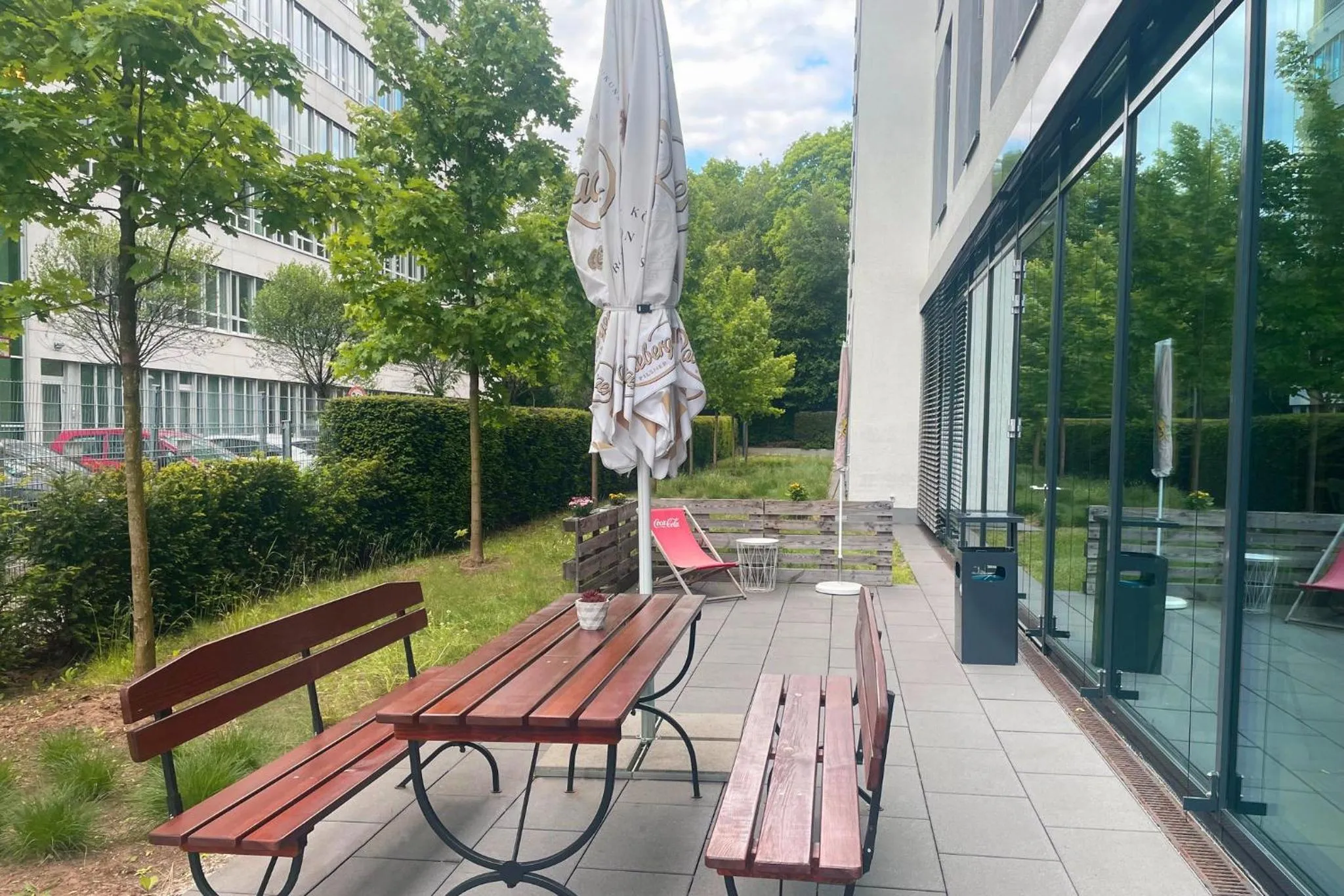 Lounge or bar in Holiday Inn - the niu, Belt Frankfurt Eschborn by IHG