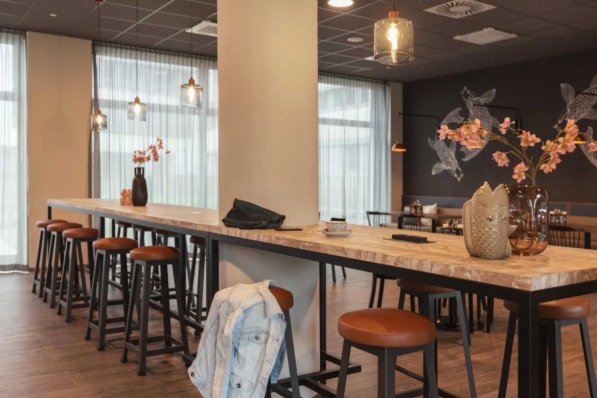 Restaurant/places to eat in Holiday Inn - the niu Tab Dusseldorf Main Station by IHG