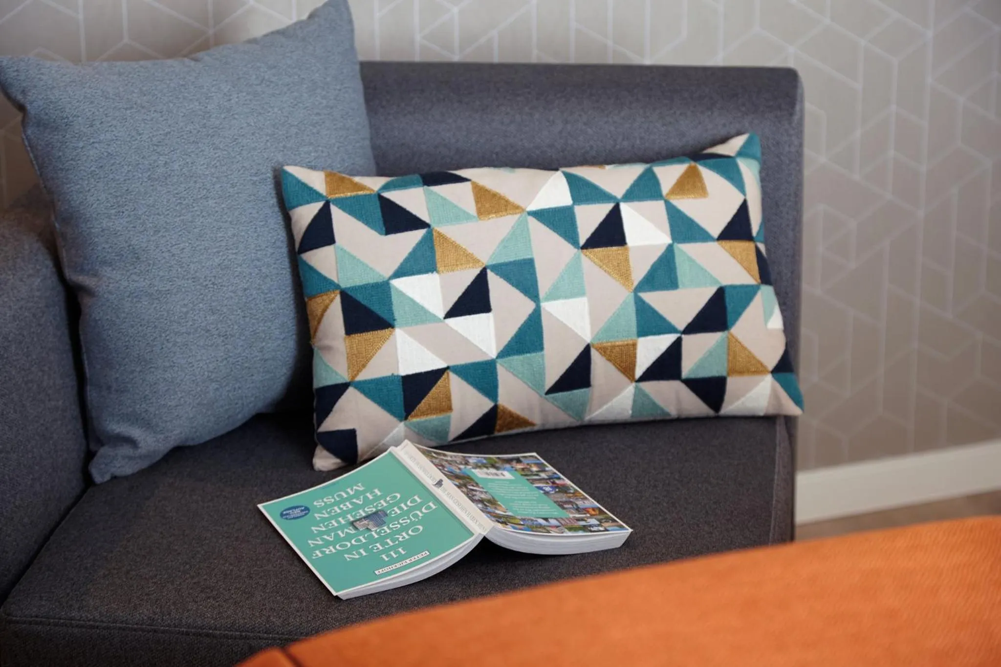 Photo of the whole room in Holiday Inn - the niu, Hub Dusseldorf Messe by IHG