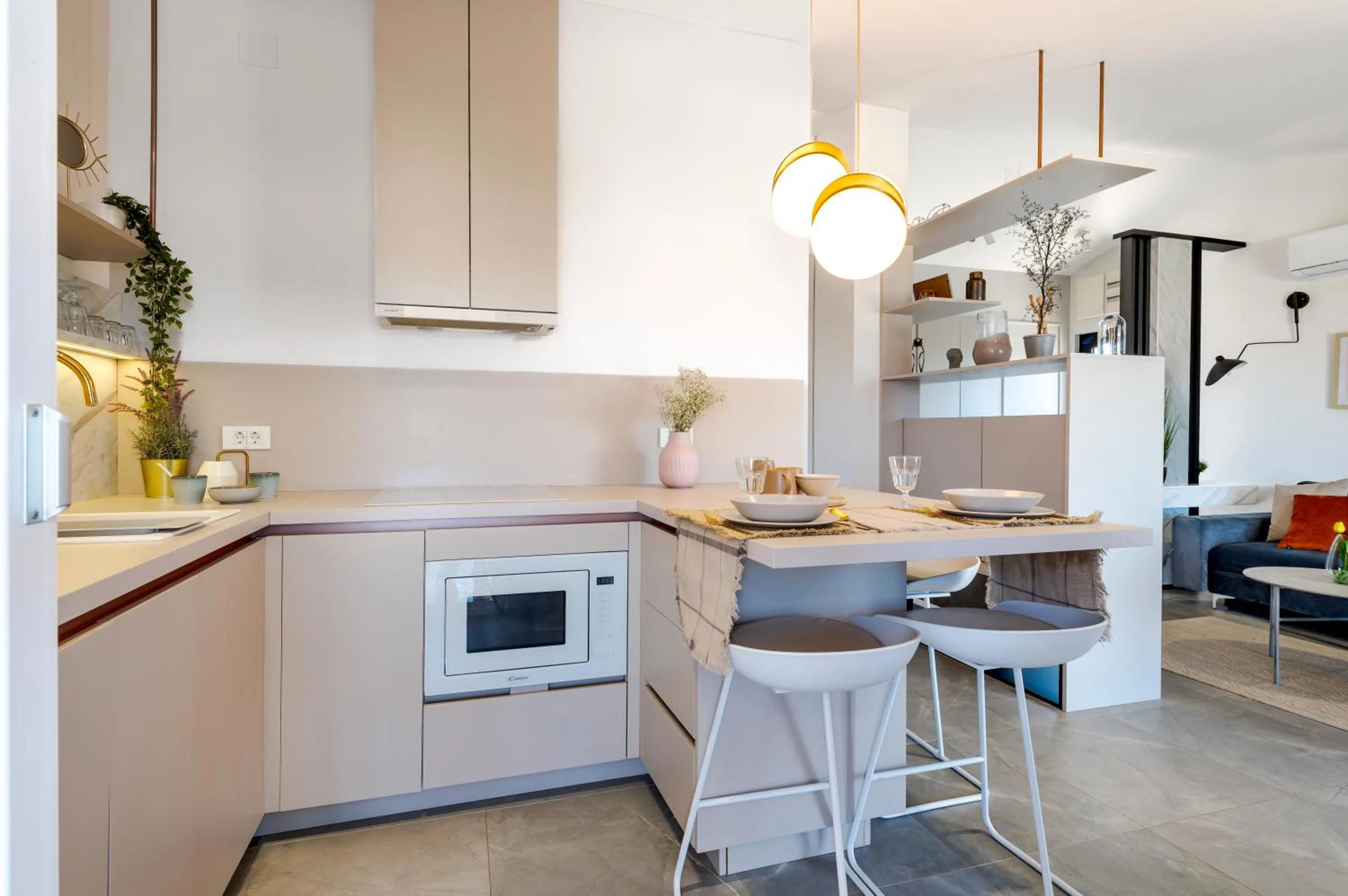 DANICA Luxury SeaSide Apartment