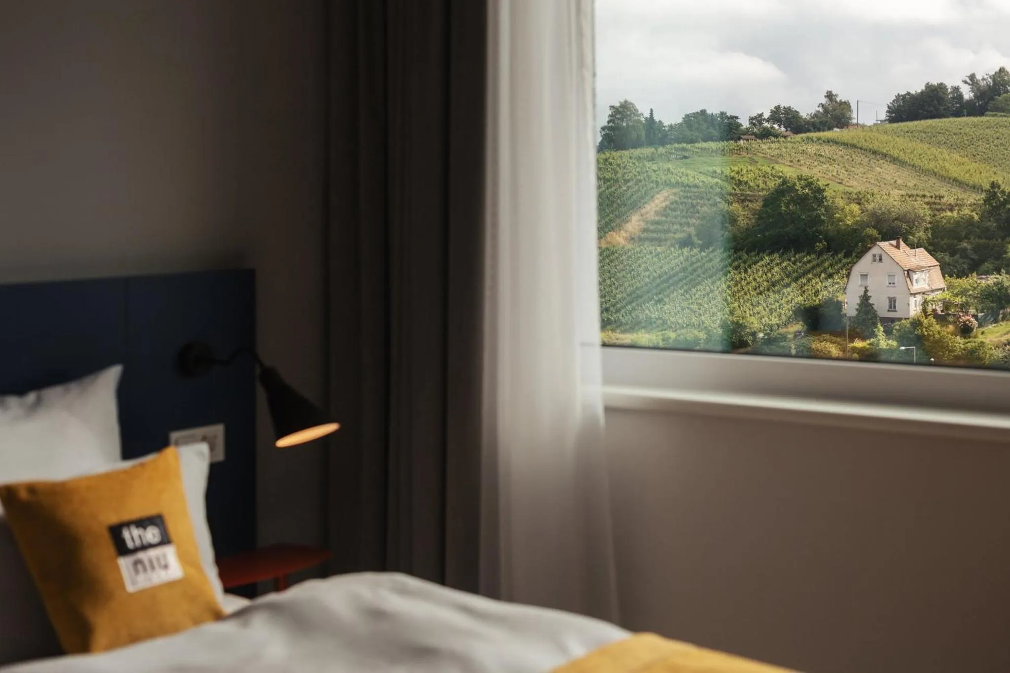 Photo of the whole room, Bed in Holiday Inn - the niu, Form Stuttgart Feuerbach by IHG