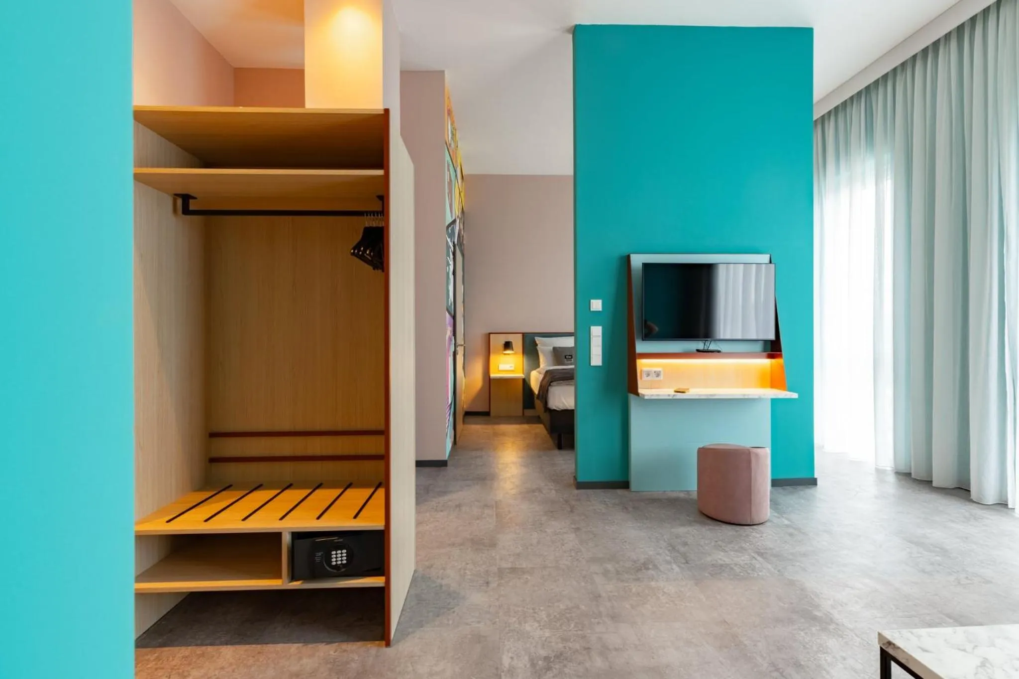 Photo of the whole room, Bed in Holiday Inn - the niu, Pax Berlin Airport by IHG