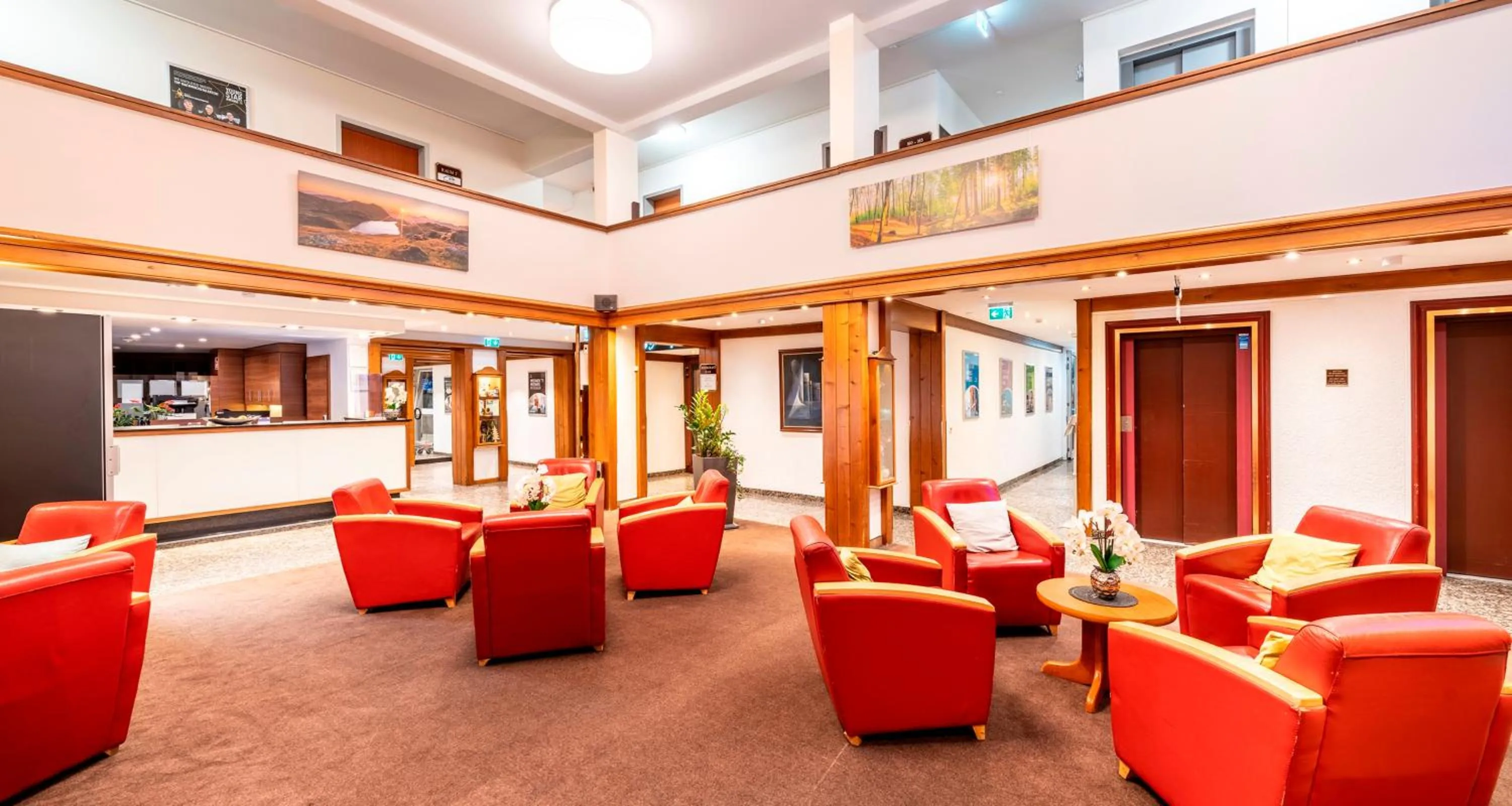 Lobby or reception in PLAZA INN Goslar