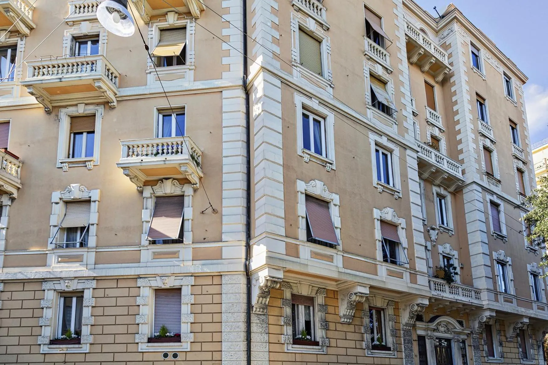 Facade/entrance in Cozy Family Apartment in Castelletto by Wonderful Italy
