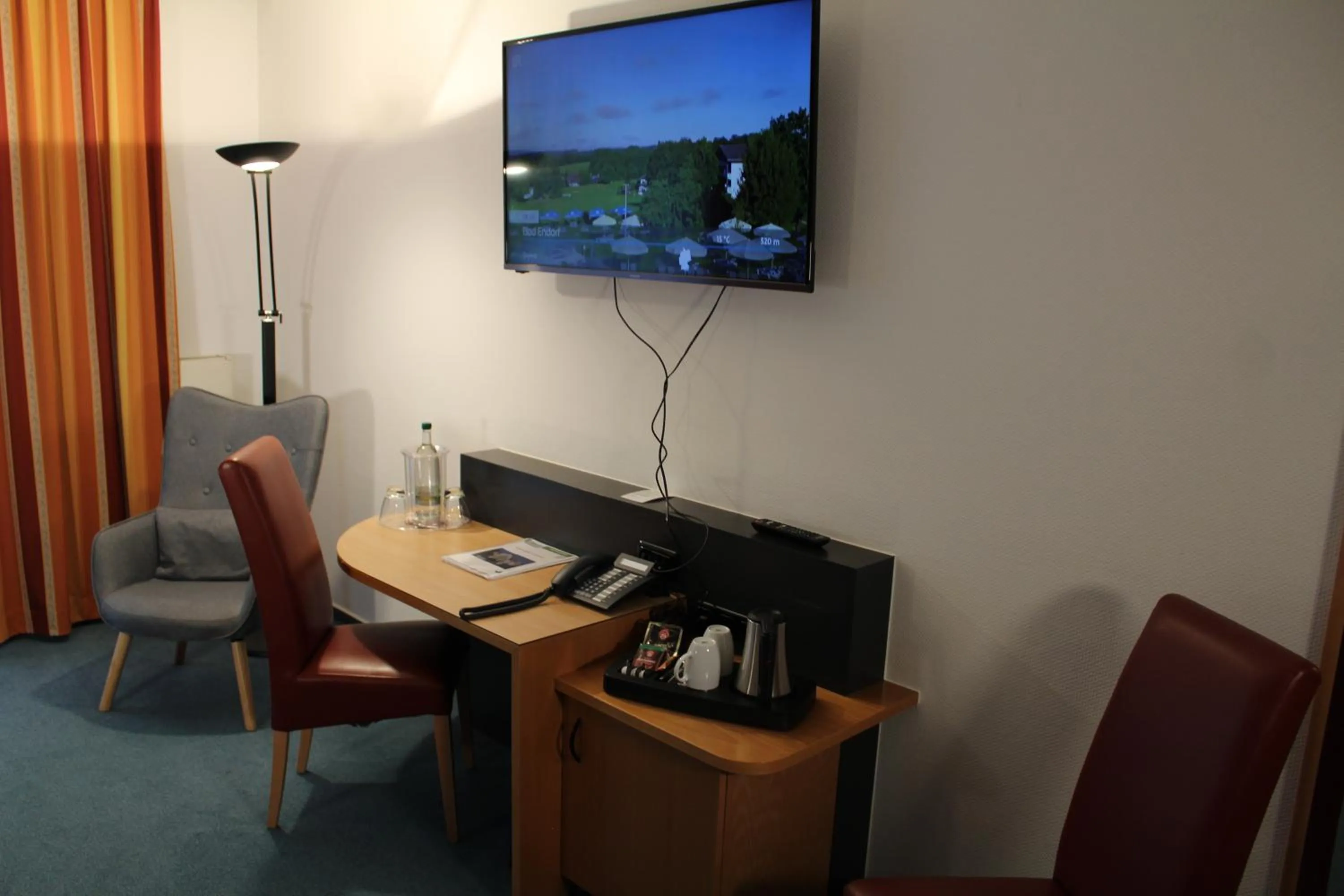 TV and multimedia in H+ Hotel Erfurt