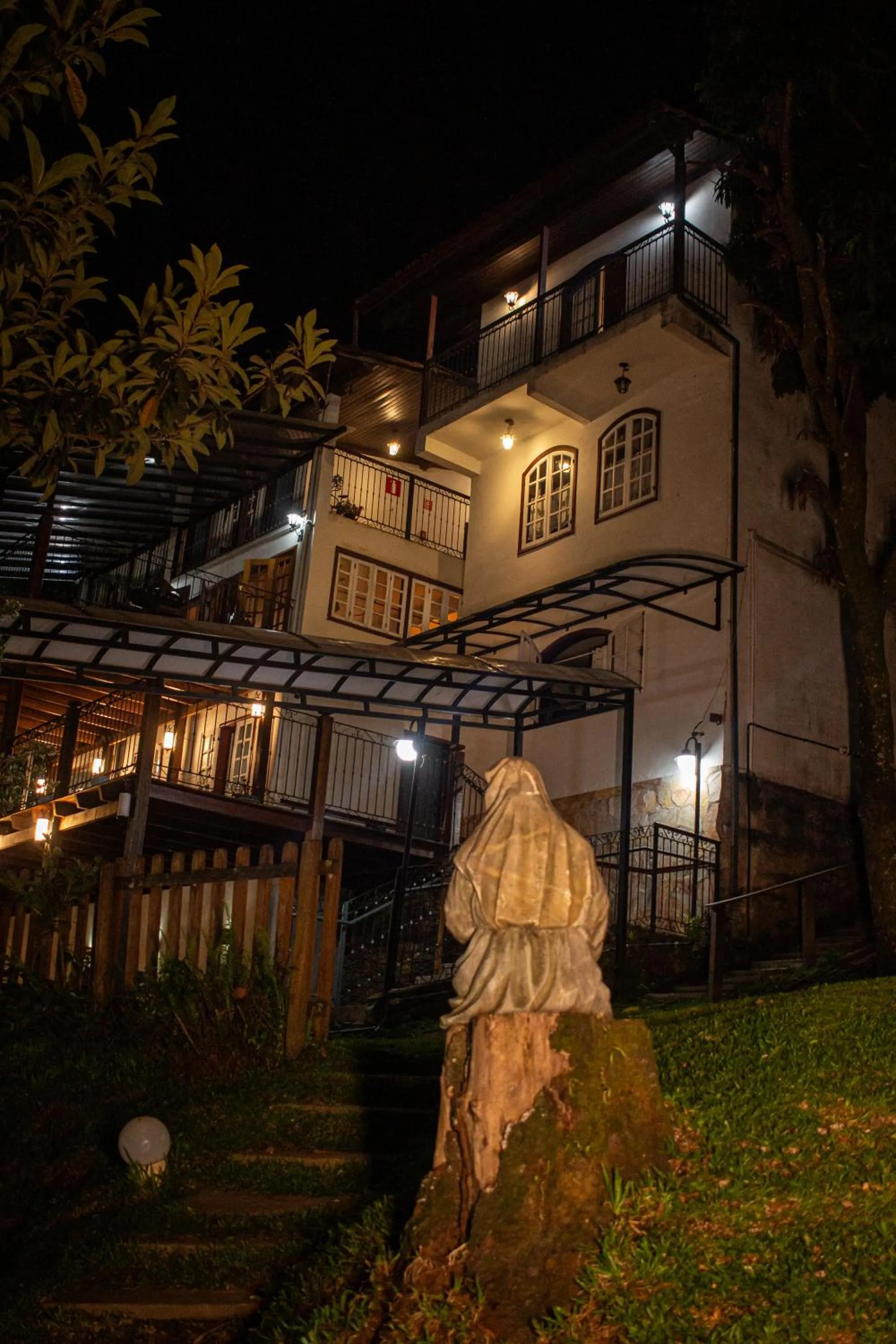 Night in Hotel Pousada Arcádia Mineira