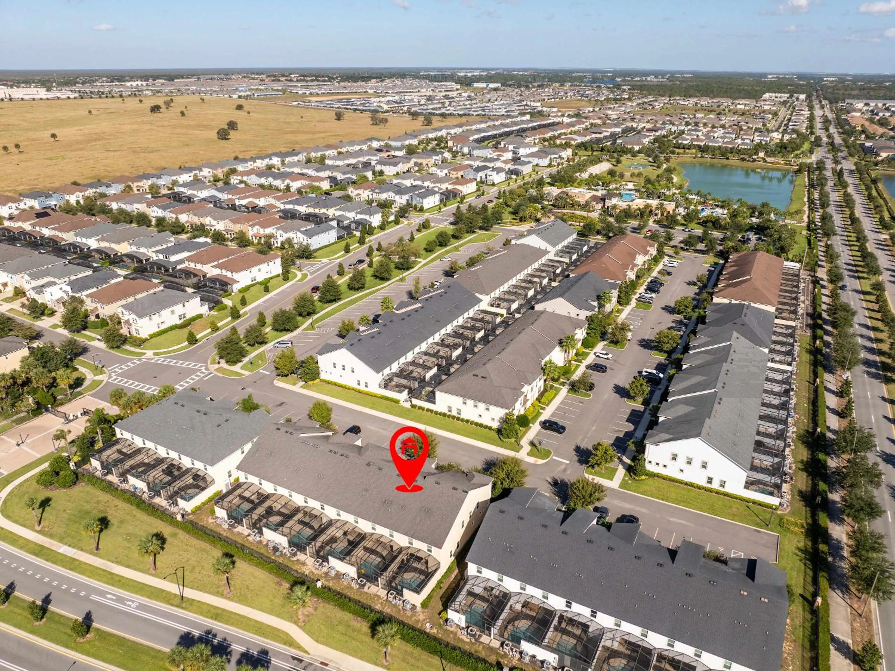 Family Friendly Four Bedroom w/ Pool @SolaraResort 1517