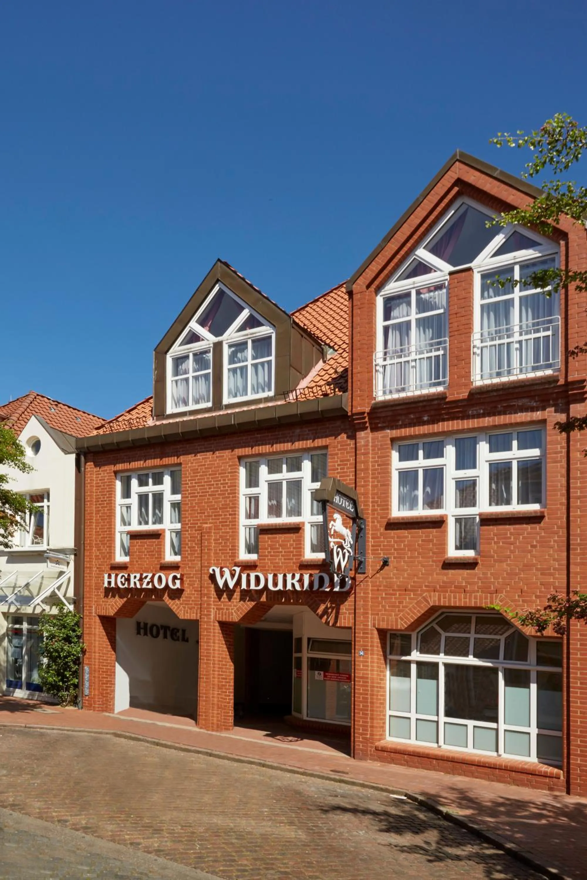 Property building in H+ Hotel Stade Herzog Widukind