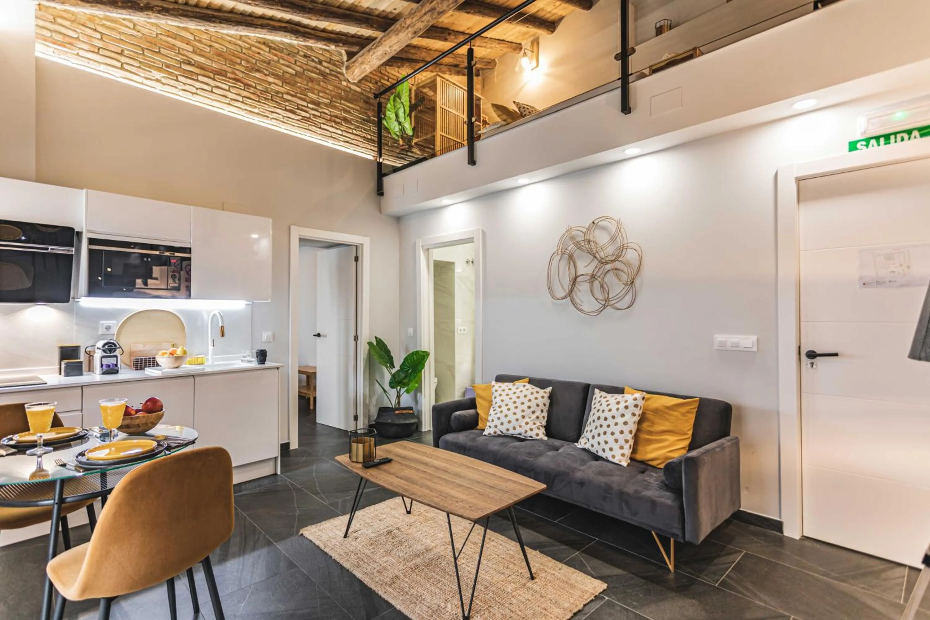 Living room in Apartamentos Cáceres Central Suites