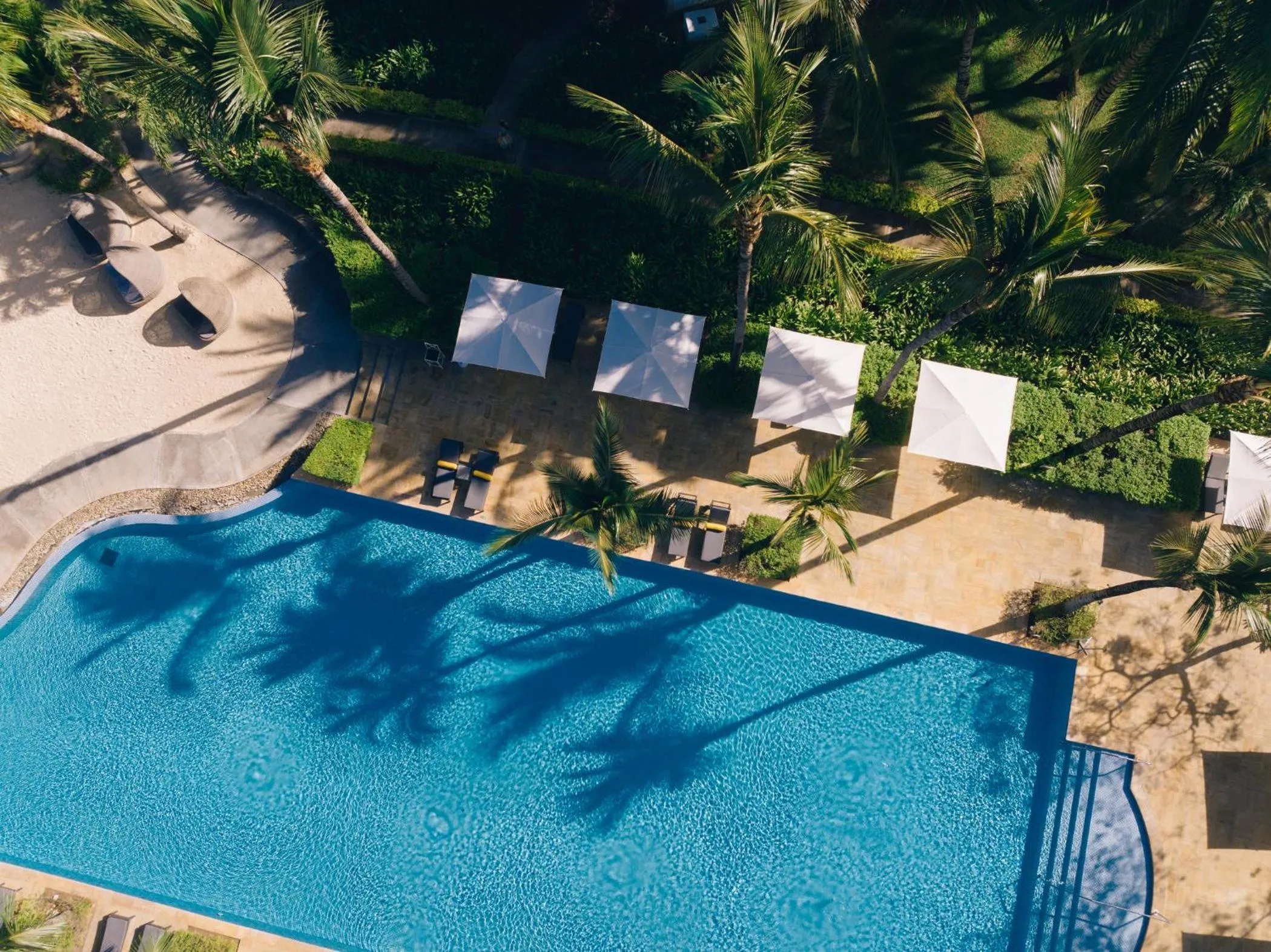 Swimming pool in Sugar Beach Mauritius