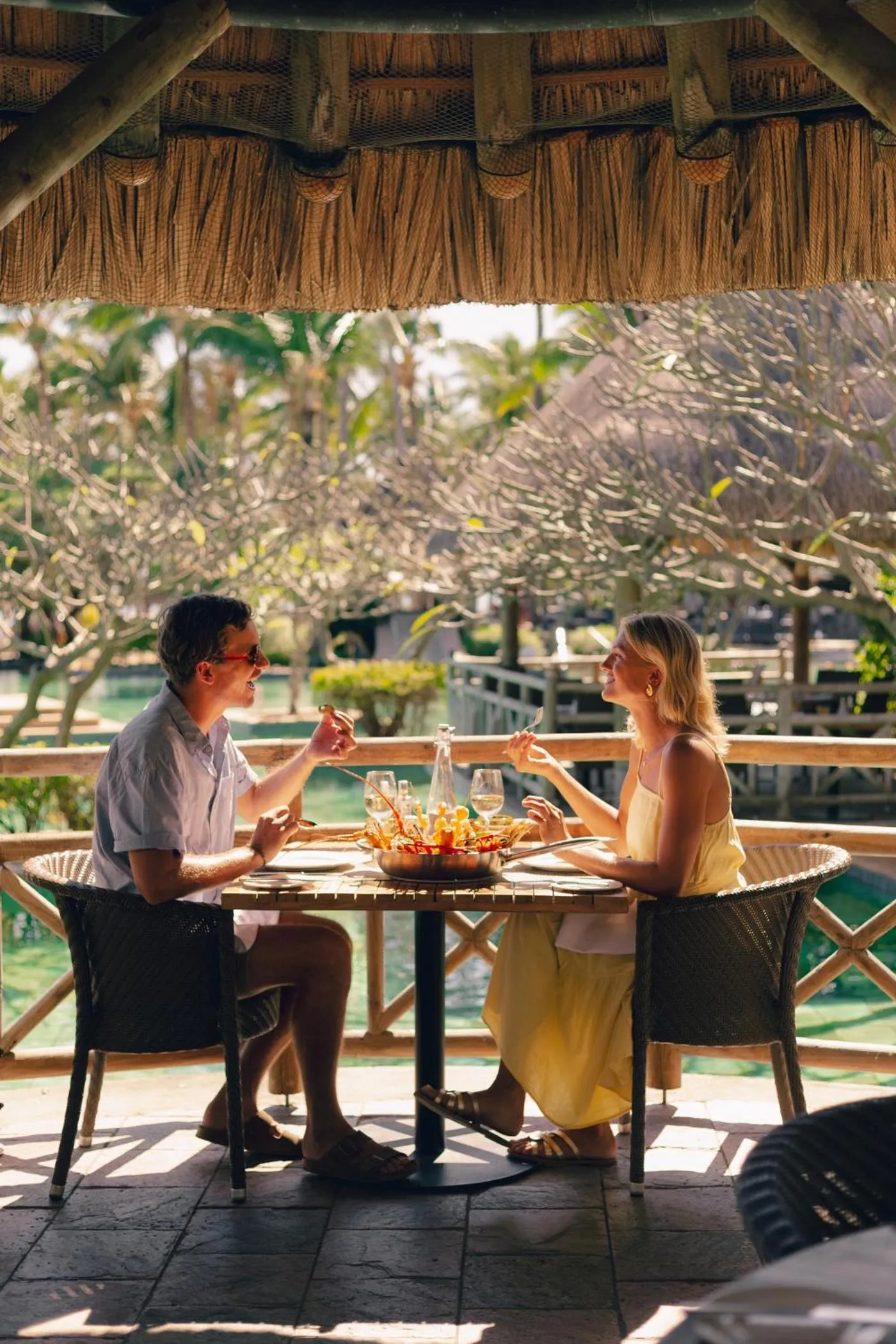 Restaurant/places to eat in La Pirogue Mauritius