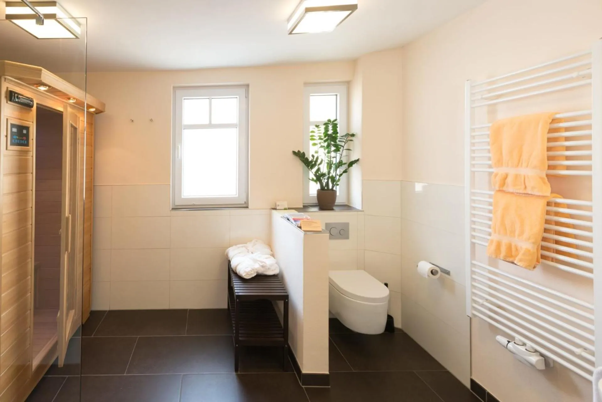 Toilet in Flair Hotel Hopfengarten