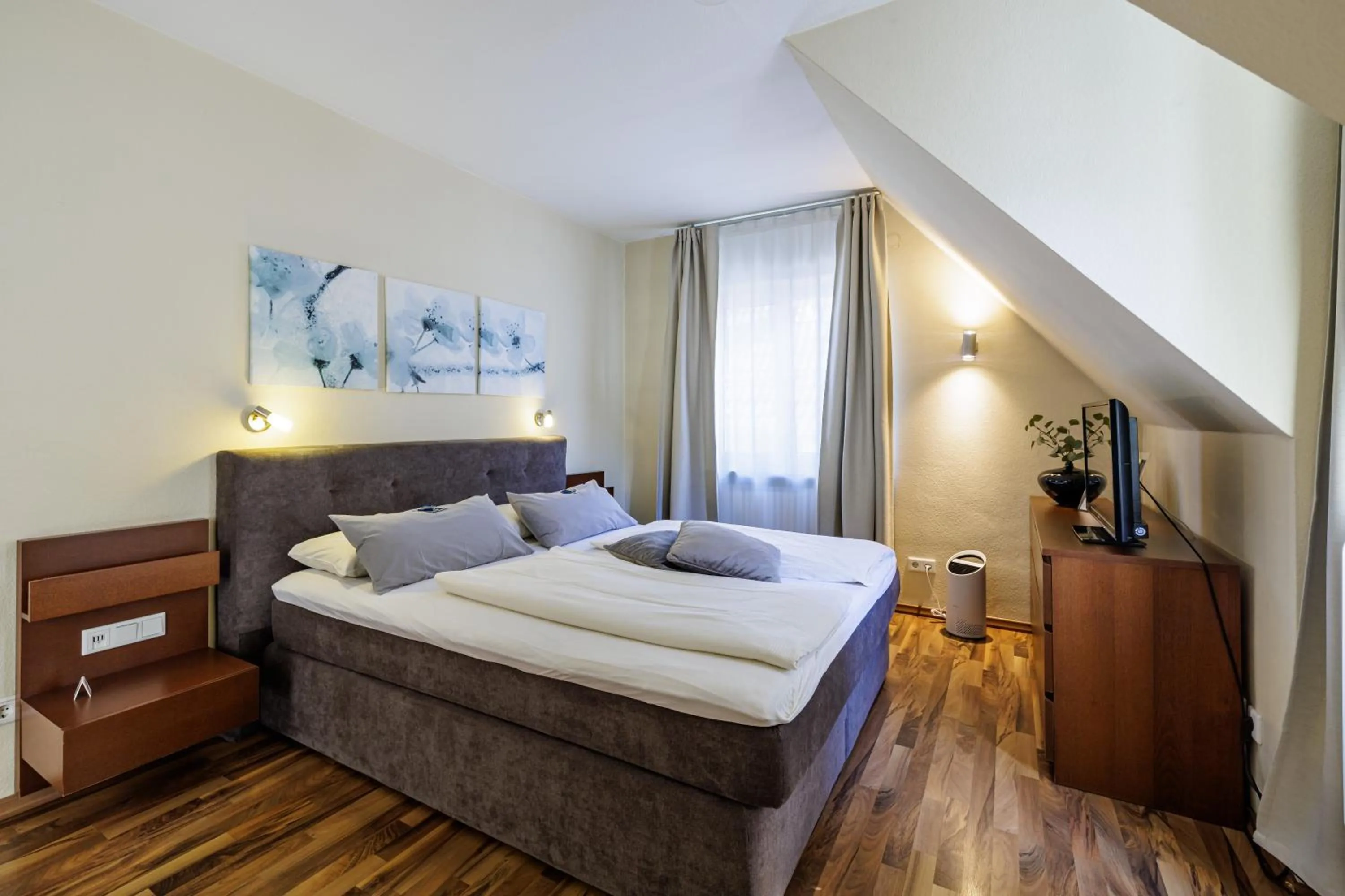 Photo of the whole room, Bed in Flair Hotel Hopfengarten