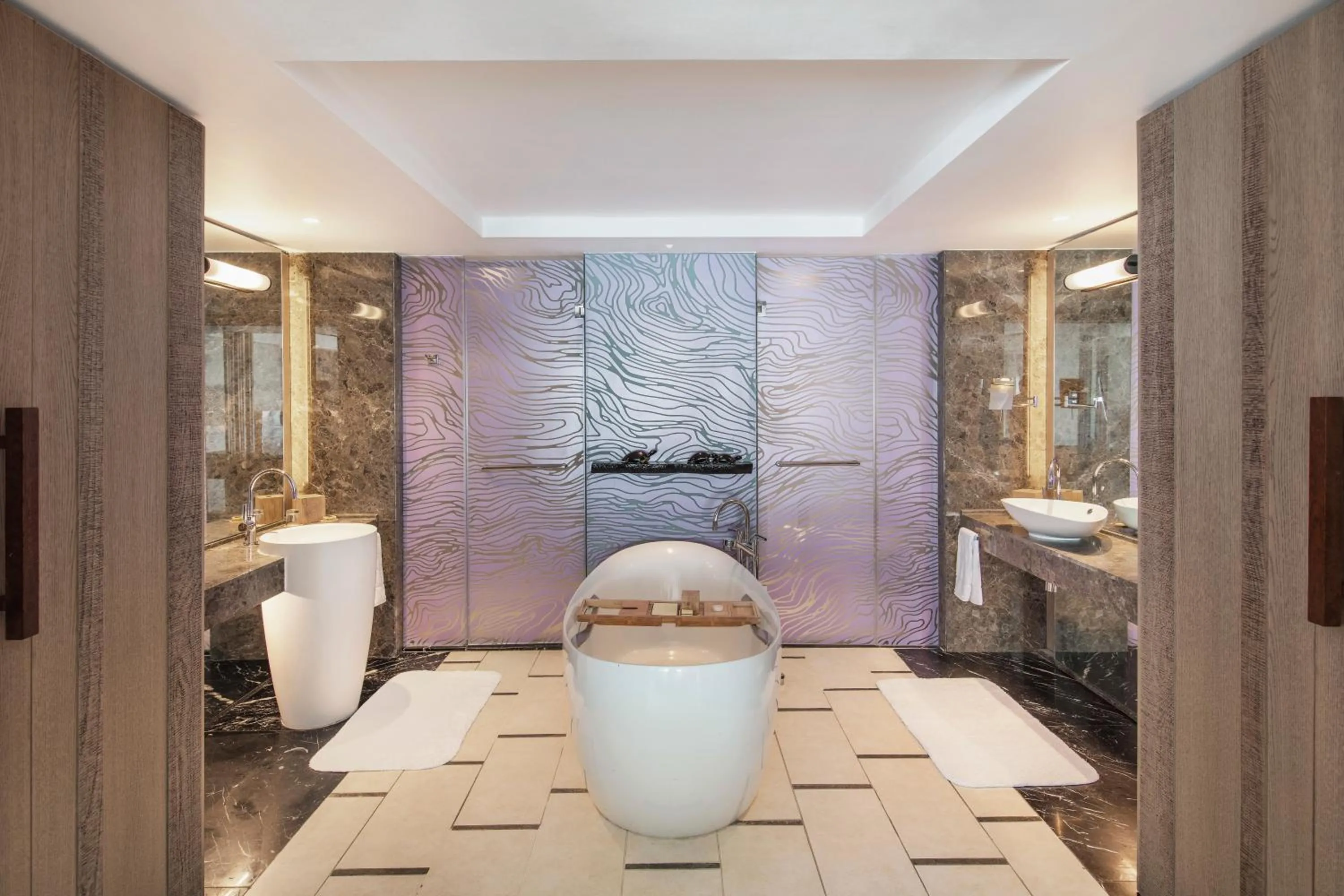 Shower in Shangri-La Le Touessrok, Mauritius