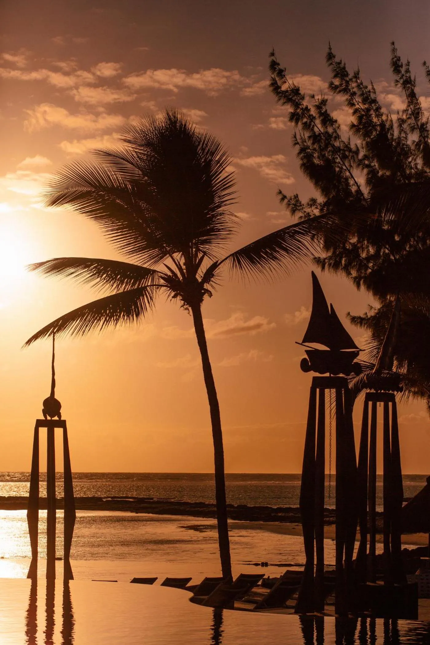 Sunset in Ambre - Adults only