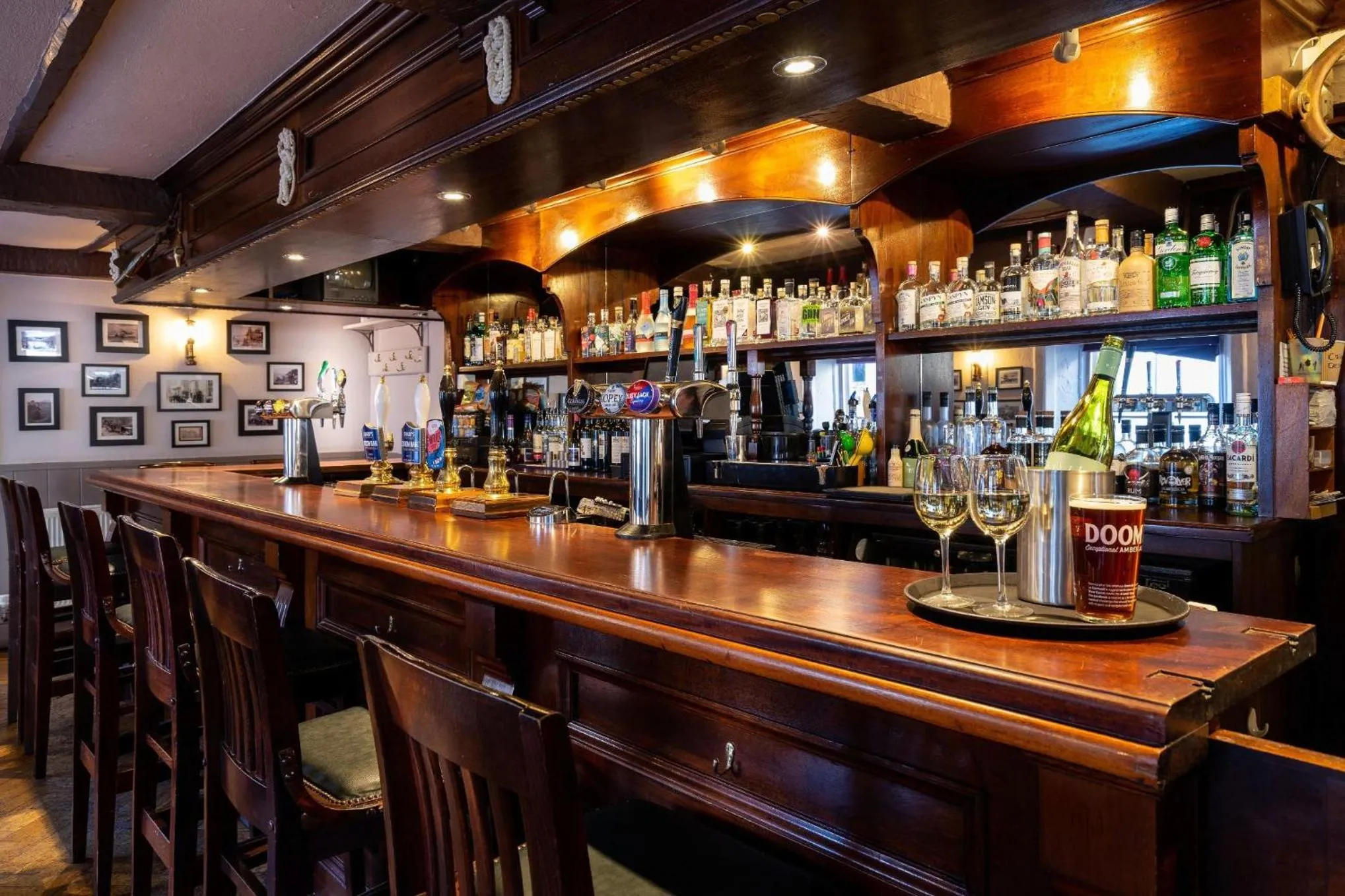 Lounge or bar in Marazion Hotel