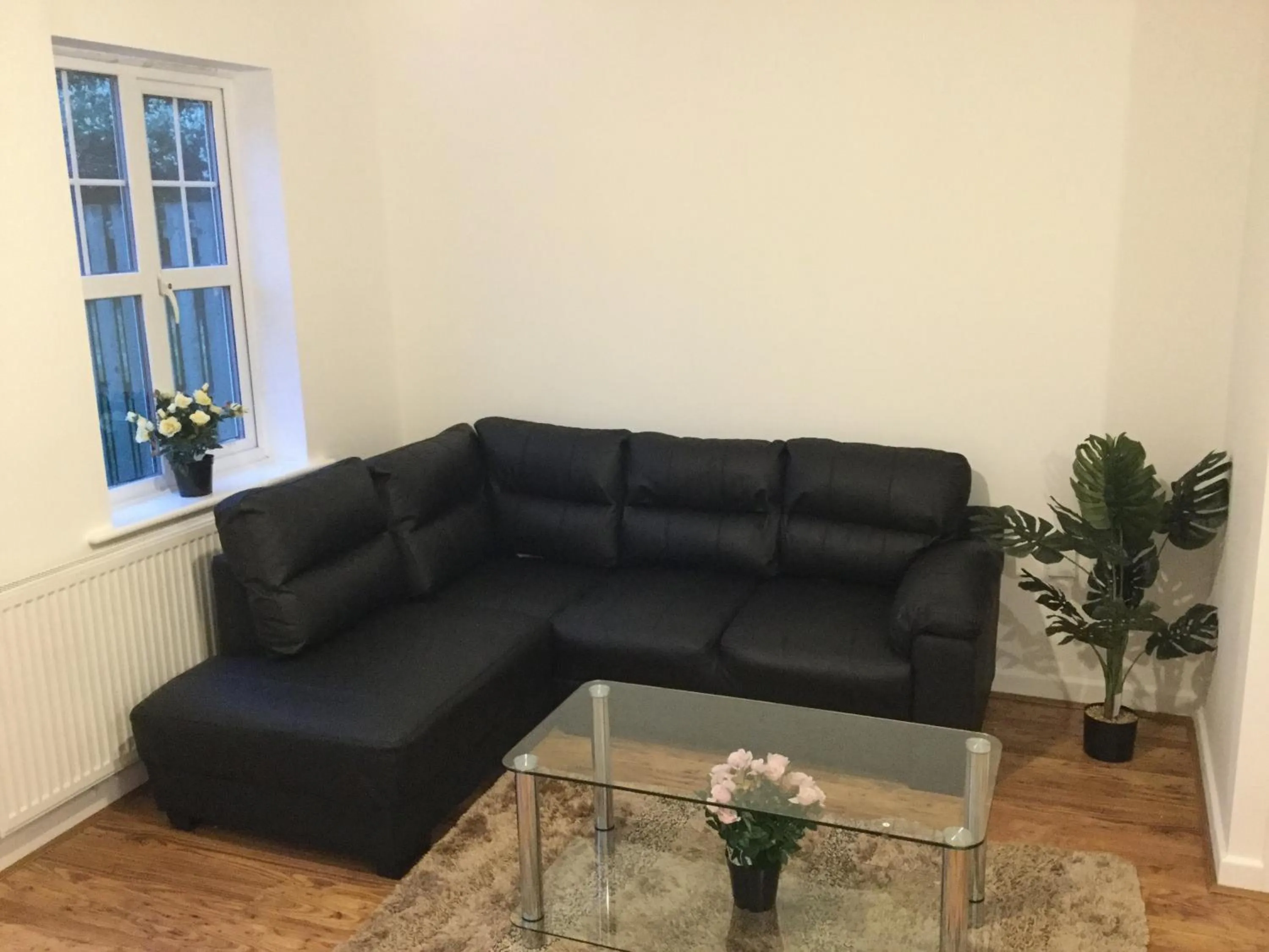 Living room in Quiet Residential Area Within Easy Reach Of Town