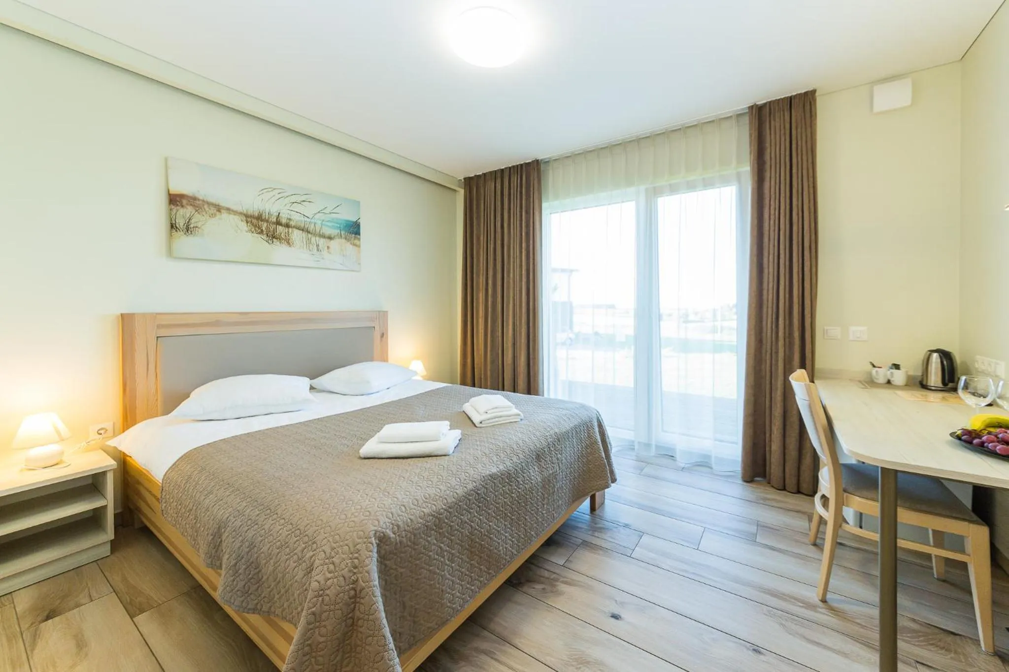 Bed in Motel Panorama