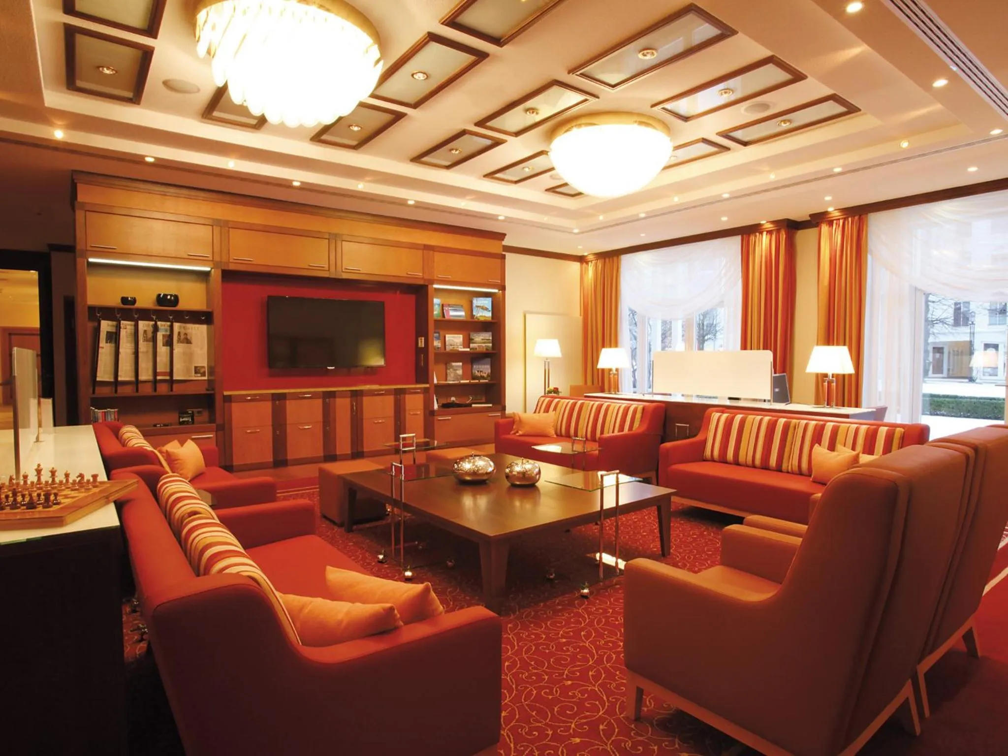 Lounge or bar in A-ROSA Ostseehotel Kühlungsborn