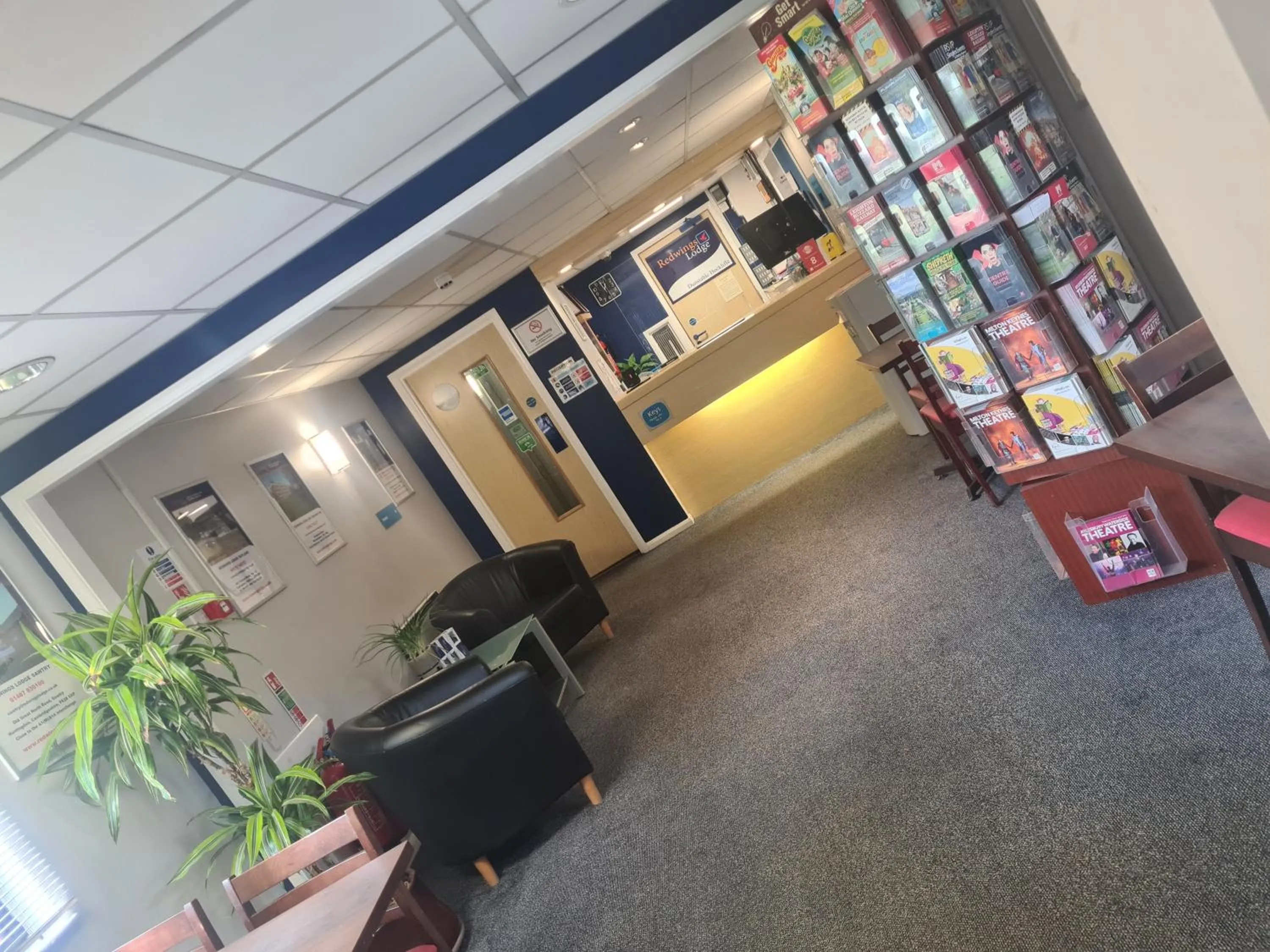 Lobby or reception in Redwings Lodge Dunstable