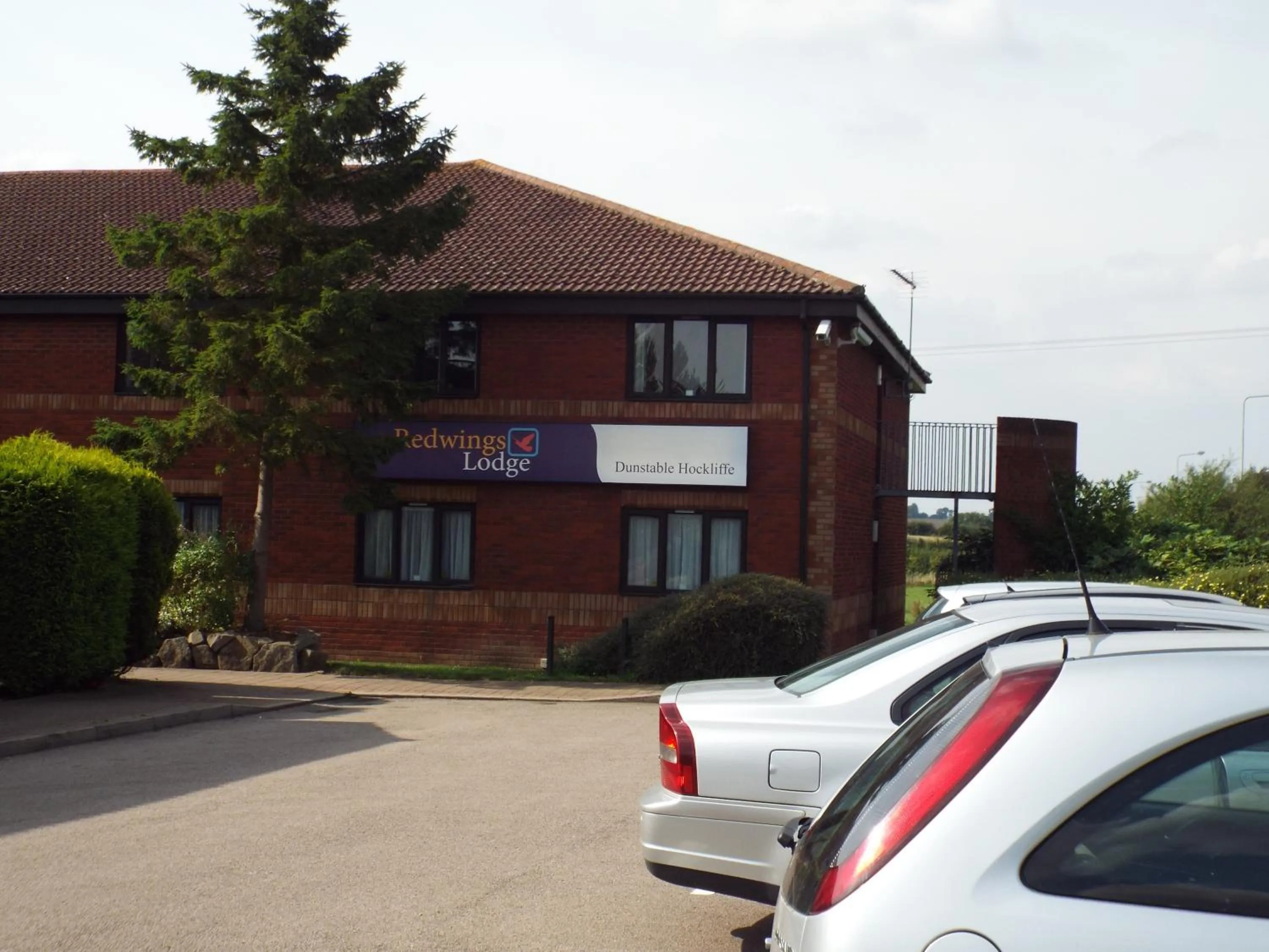 Facade/entrance in Redwings Lodge Dunstable