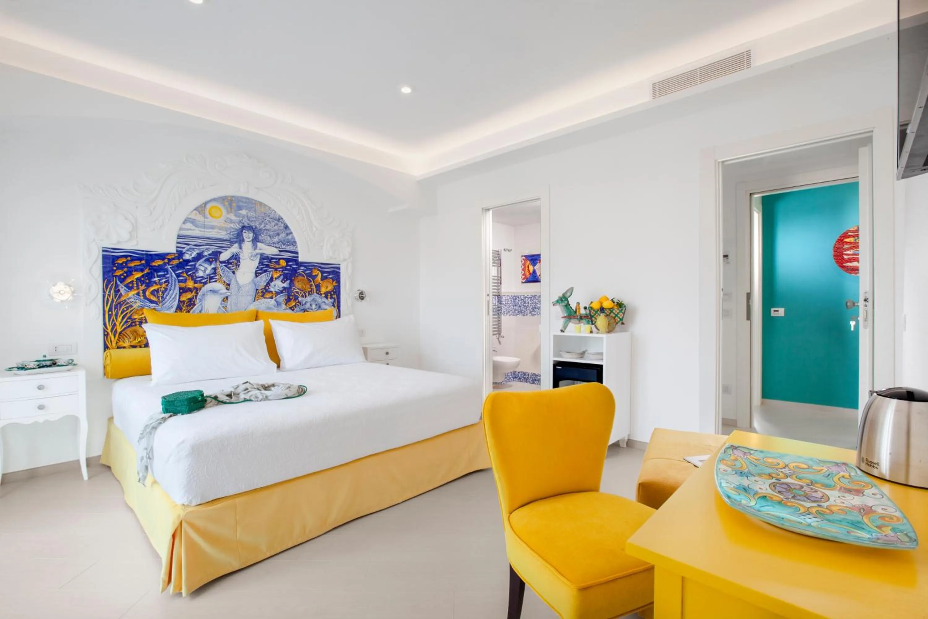 Photo of the whole room, Bed in Le Palme Sorrento