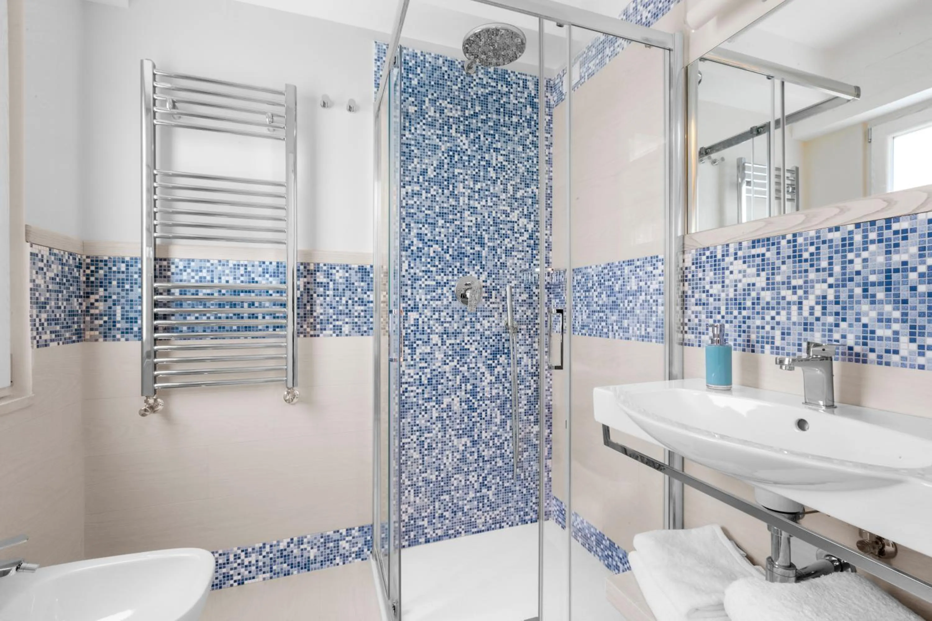 Bathroom in Le Palme Sorrento