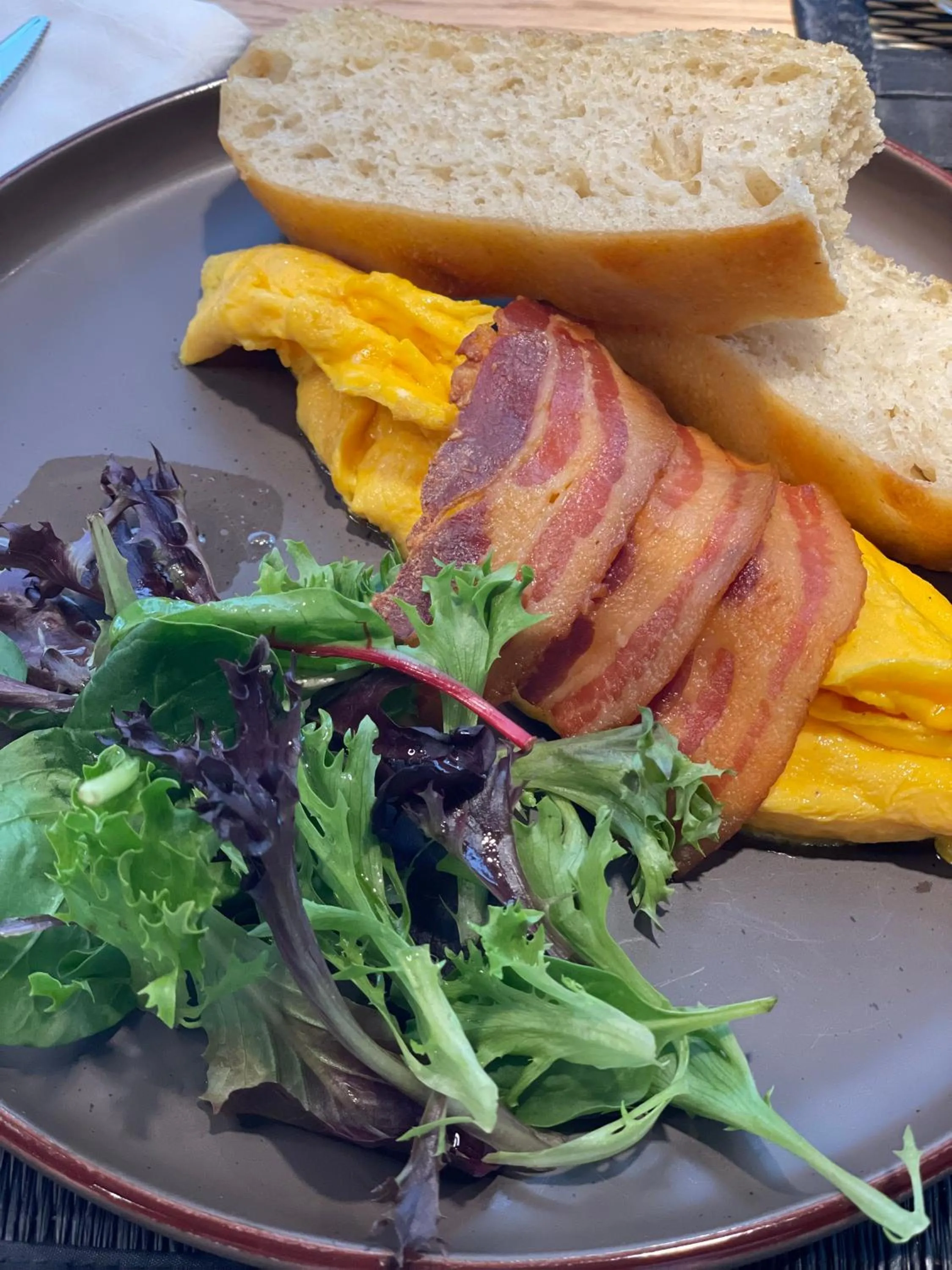 Breakfast in SWU Magazine Rooms