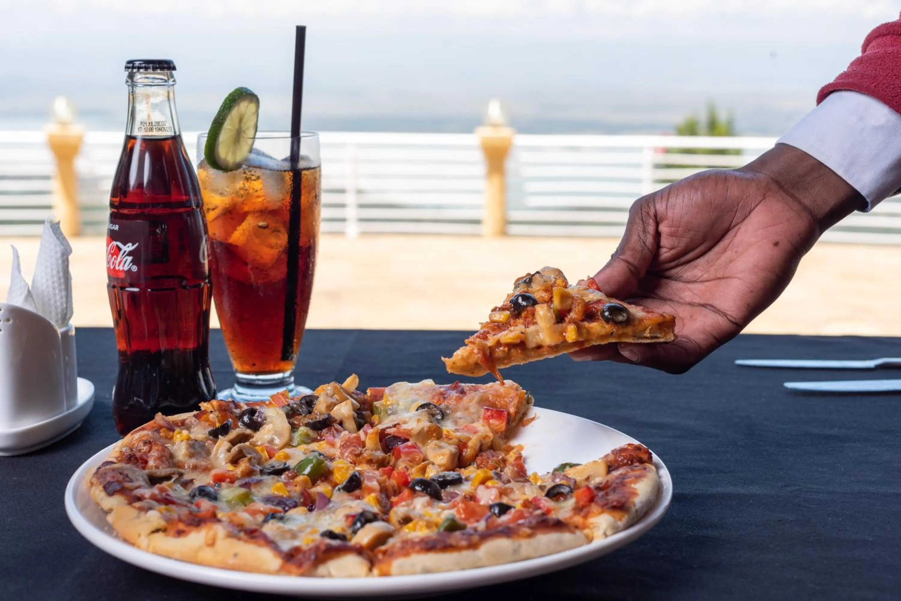 Restaurant/places to eat in Lake Elementaita Mountain Lodge