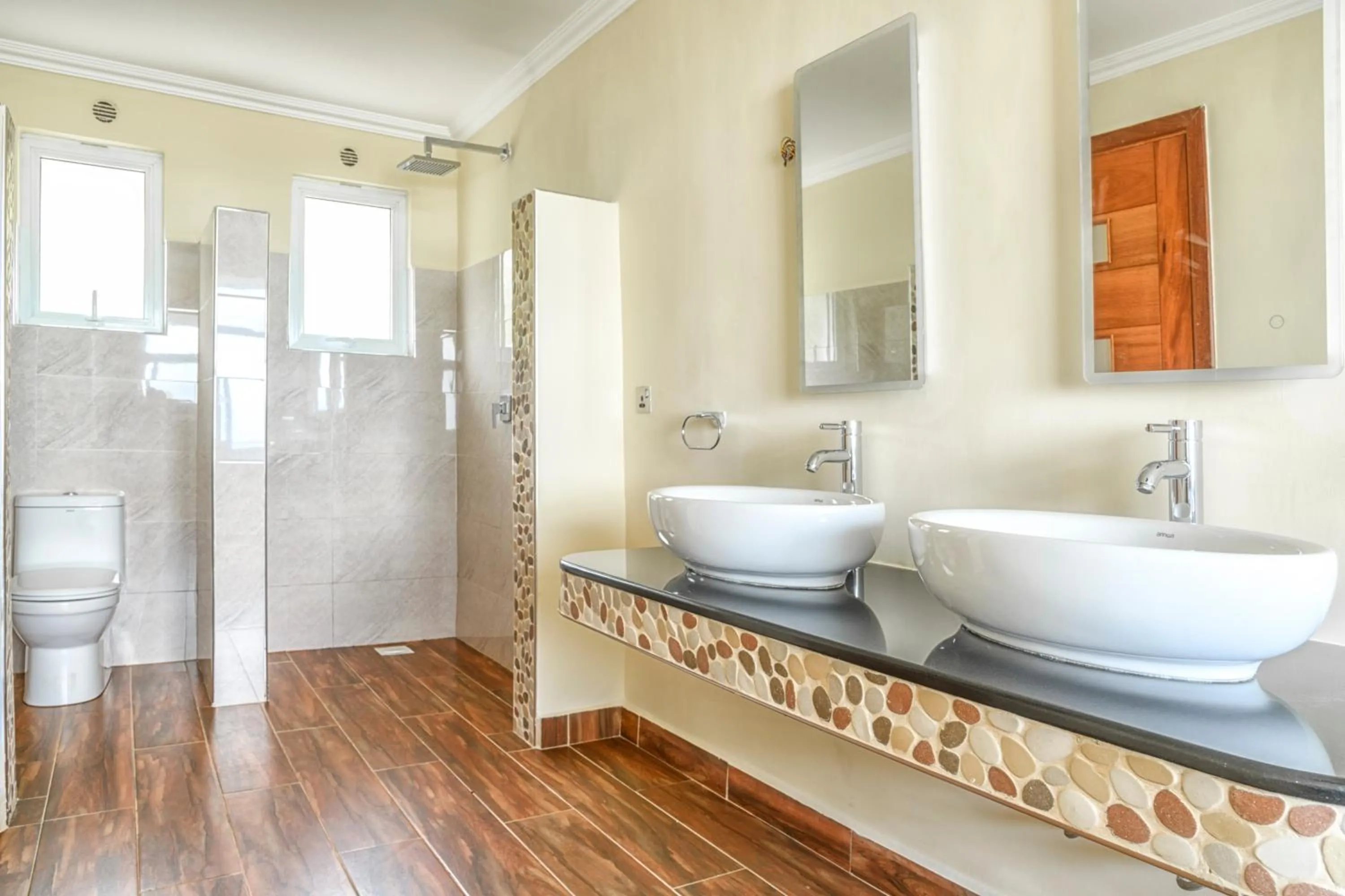 Bathroom in Lake Elementaita Mountain Lodge