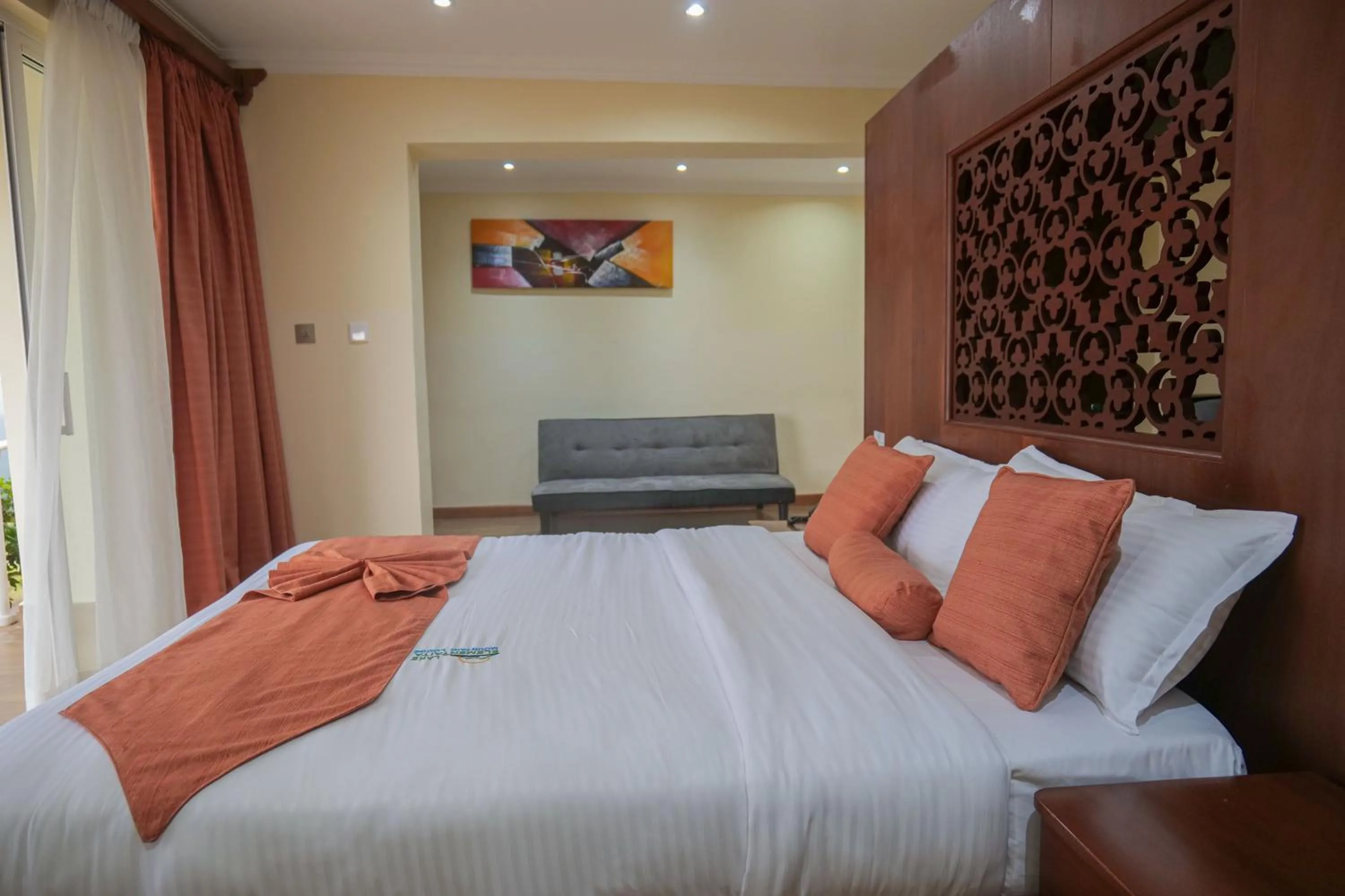 Bed in Lake Elementaita Mountain Lodge