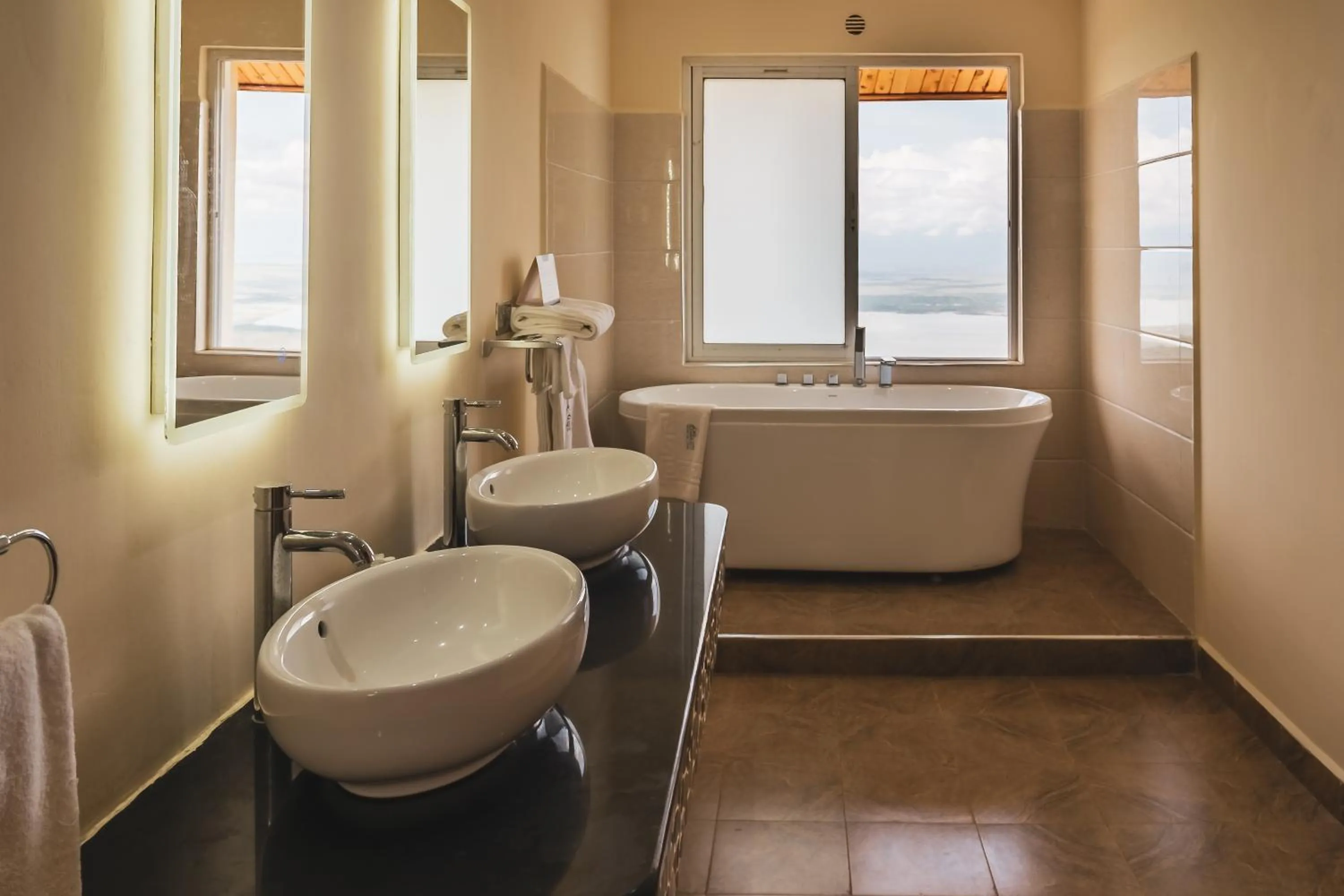 Bathroom in Lake Elementaita Mountain Lodge