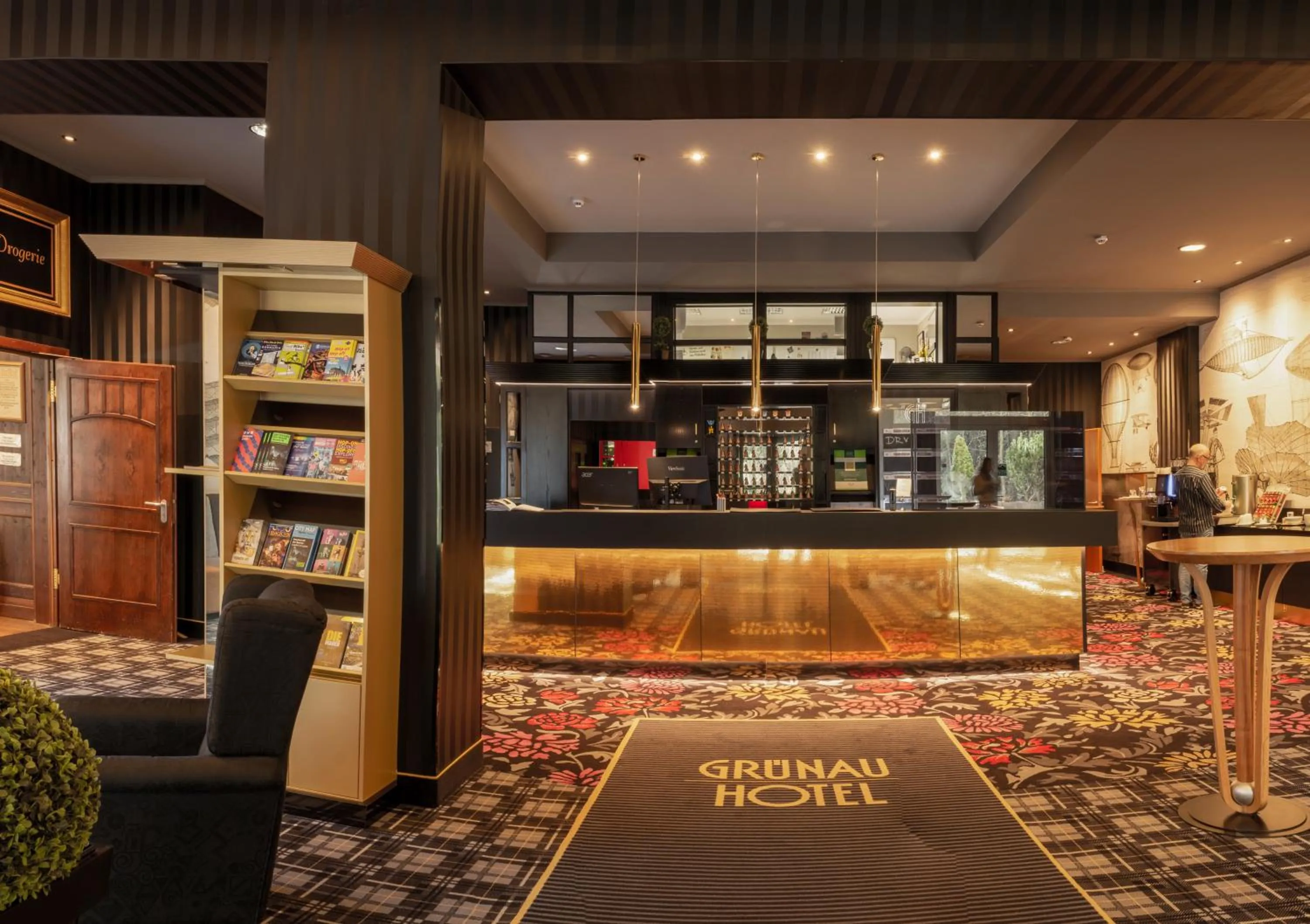 Lobby or reception in Grünau Hotel