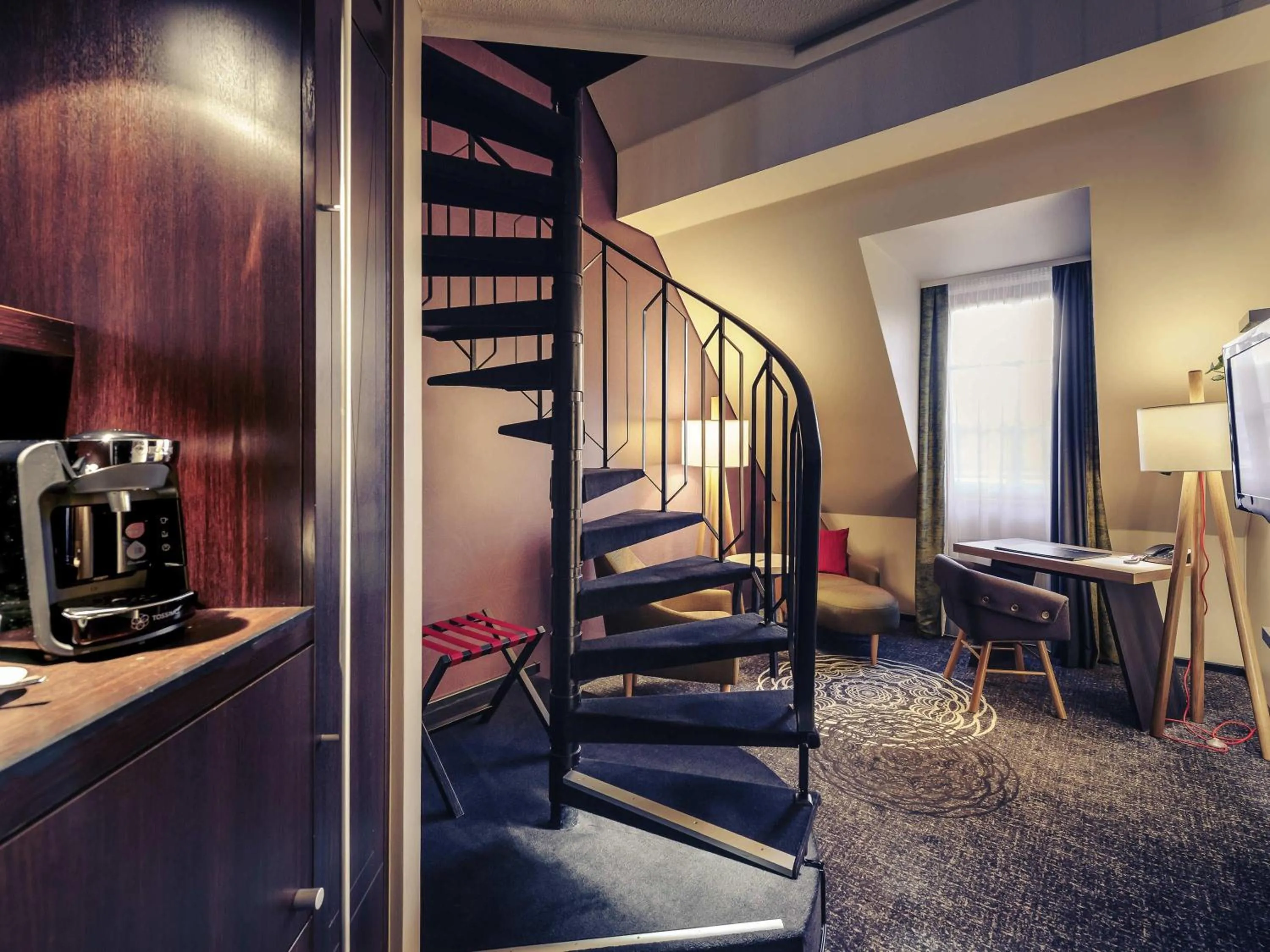 Bedroom in Mercure München City Center