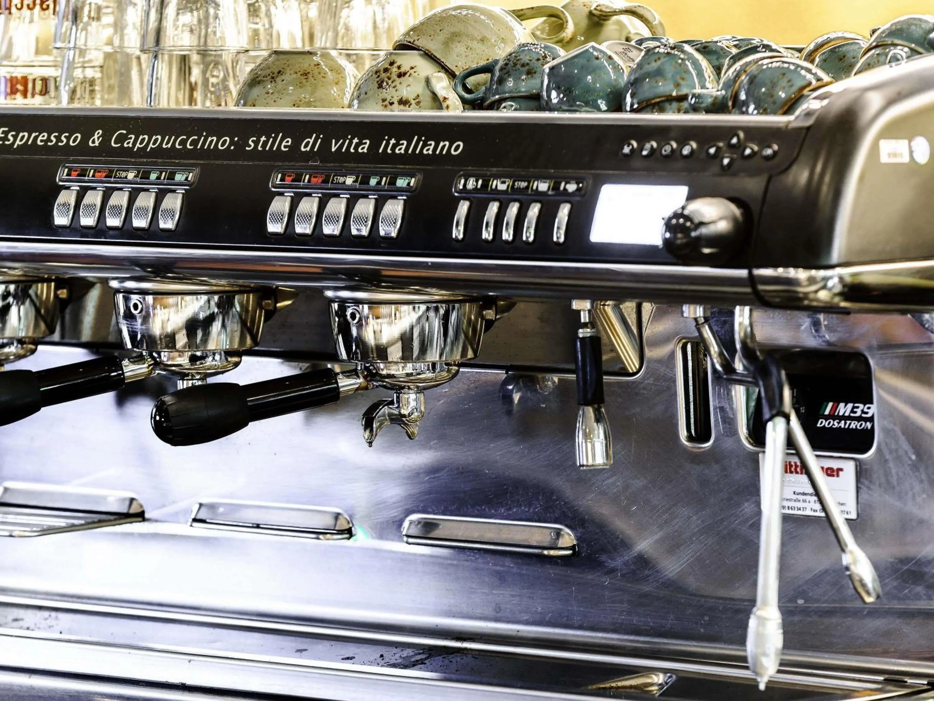 Lounge or bar in Mercure München City Center