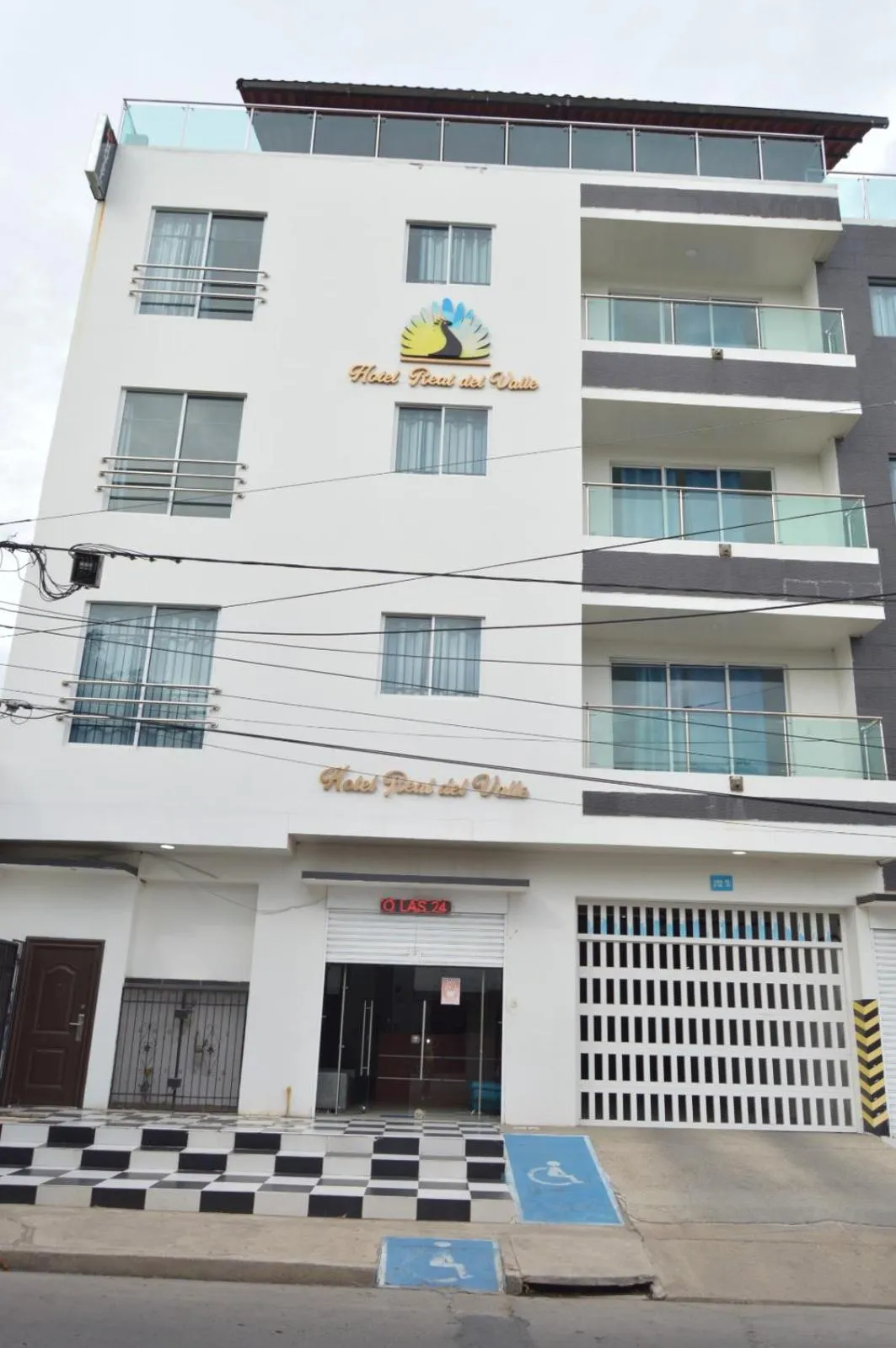 Property building in Hotel Real del Valle