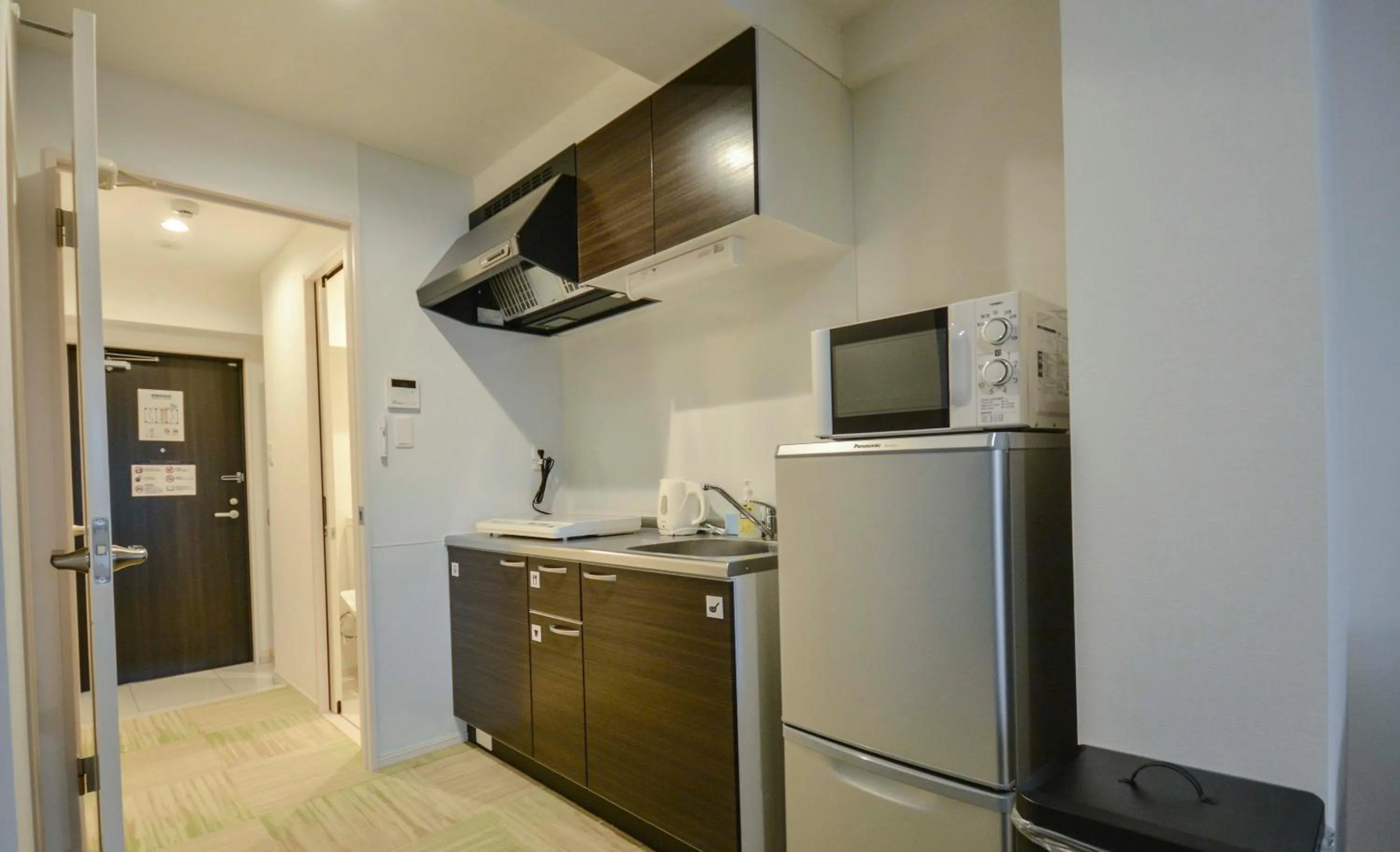 Kitchen or kitchenette in The Grand Residence Hotel Tenjin