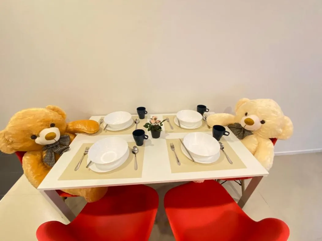 ARCORIS, MONT KIARA by MK HOME