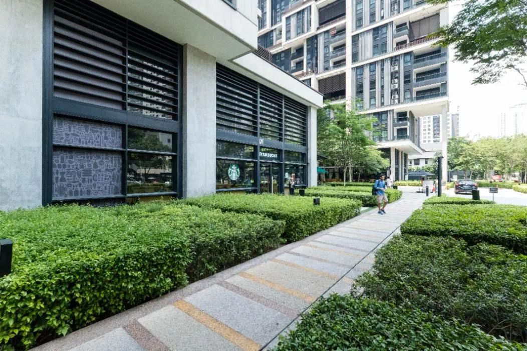 ARCORIS, MONT KIARA by MK HOME