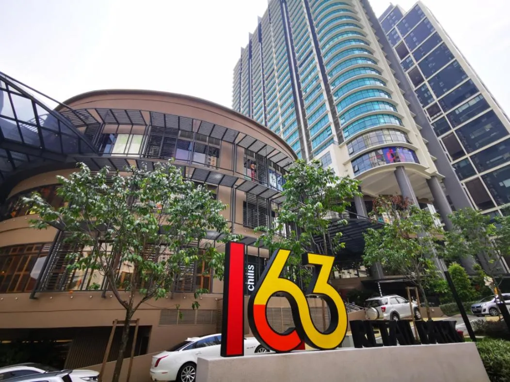 ARCORIS, MONT KIARA by MK HOME