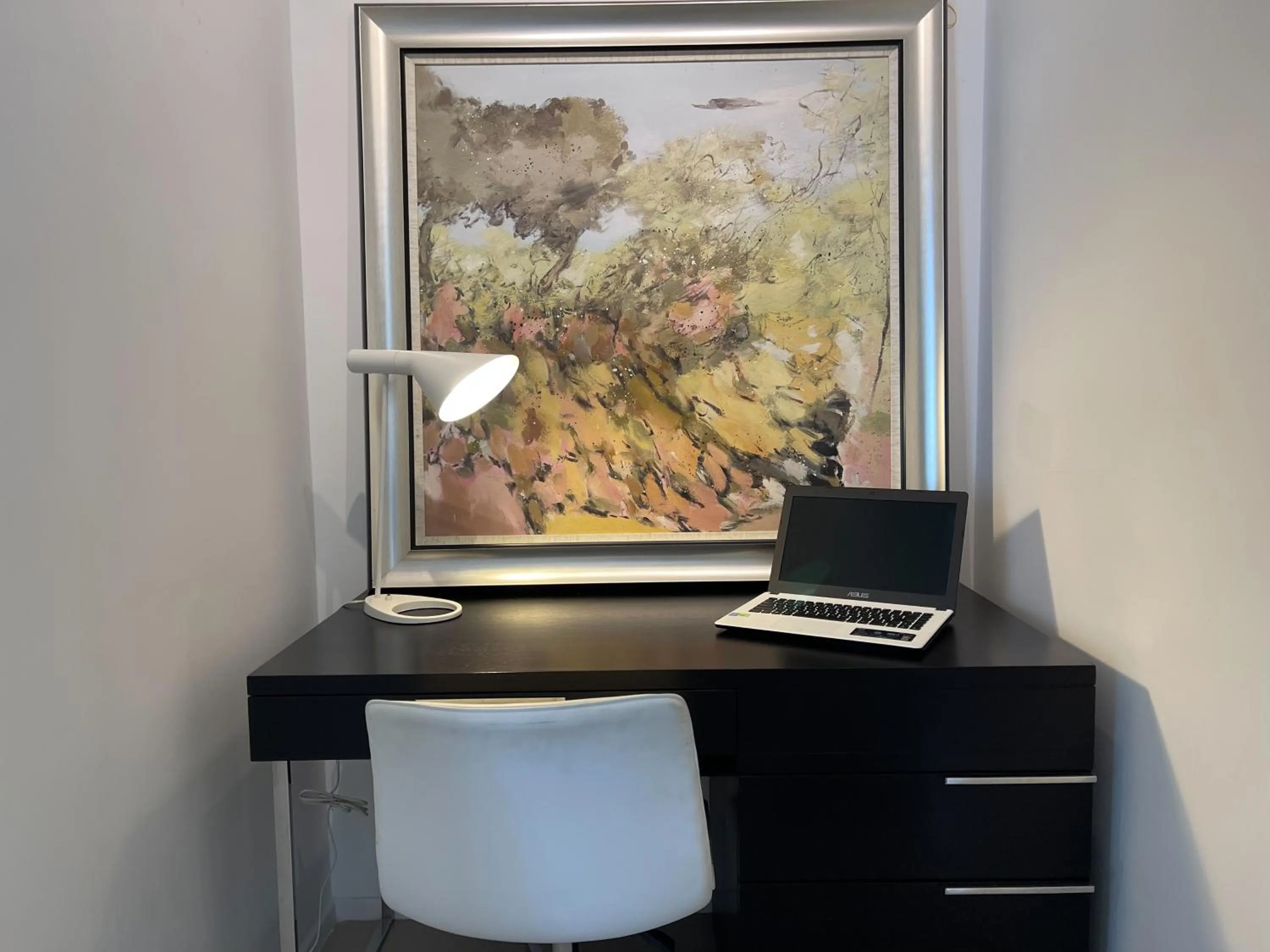 ARCORIS, MONT KIARA by MK HOME