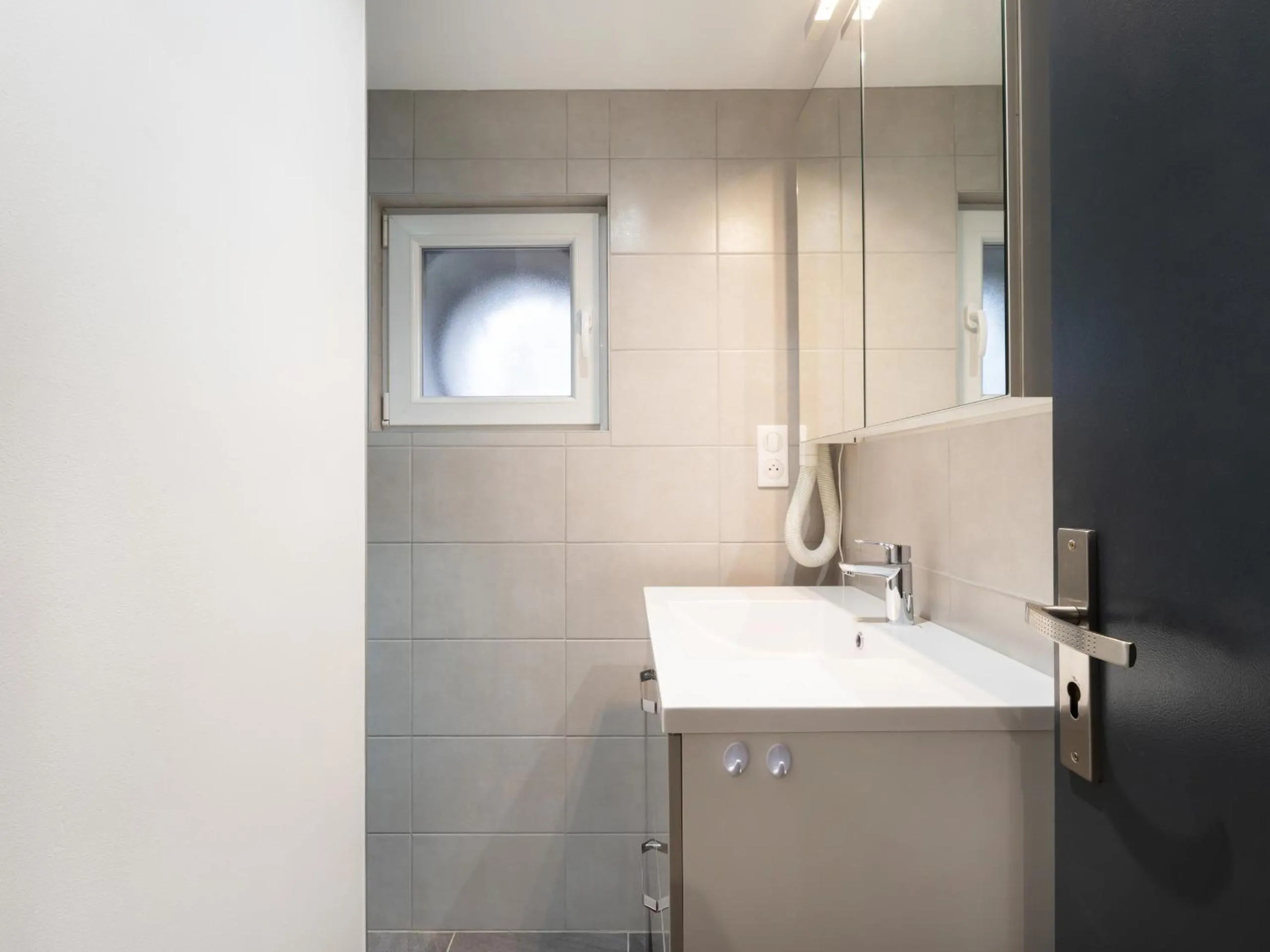 Bathroom in Residence Louis Quartier Des Lilas