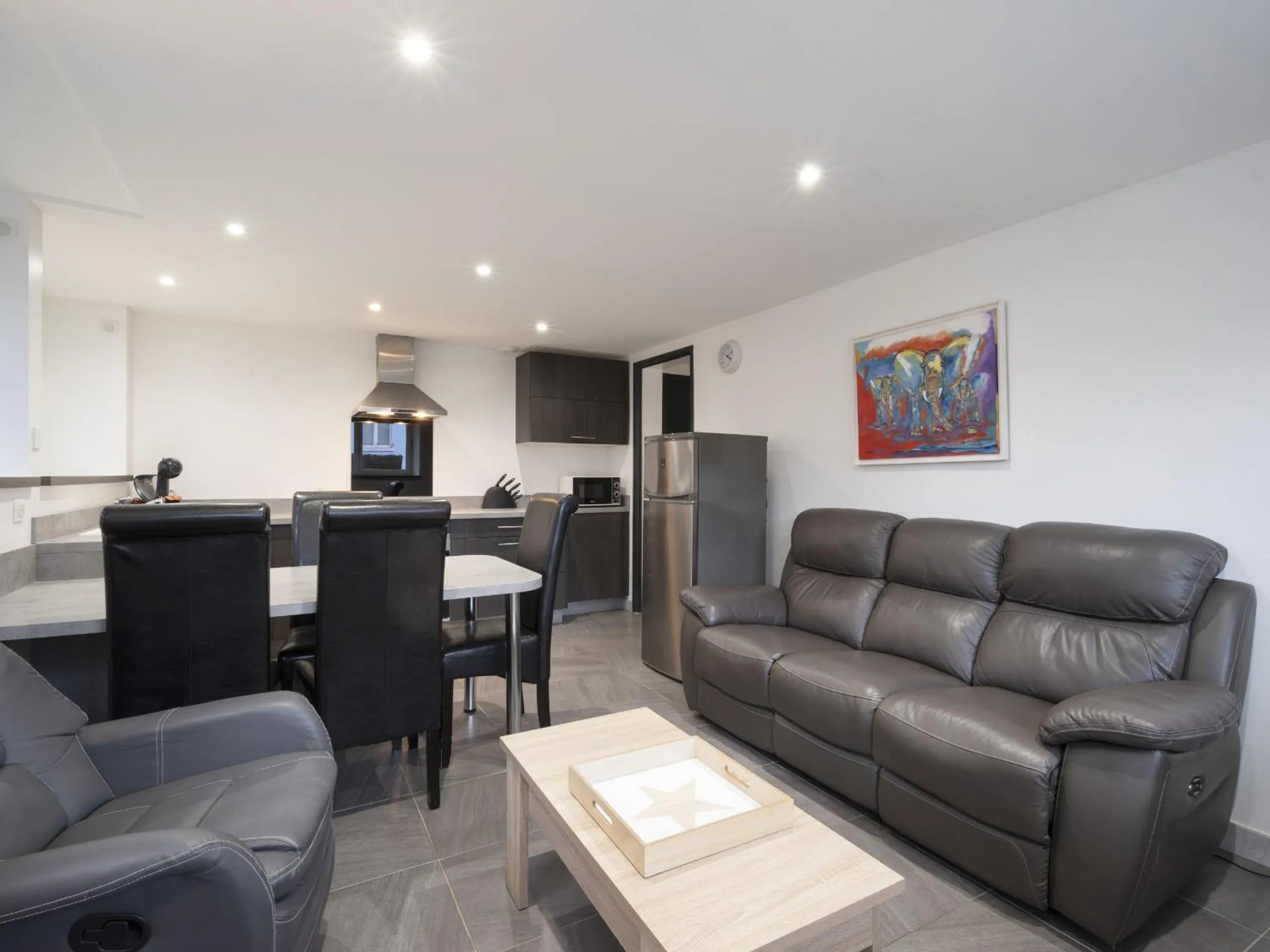 Communal lounge/ TV room in Residence Louis Quartier Des Lilas